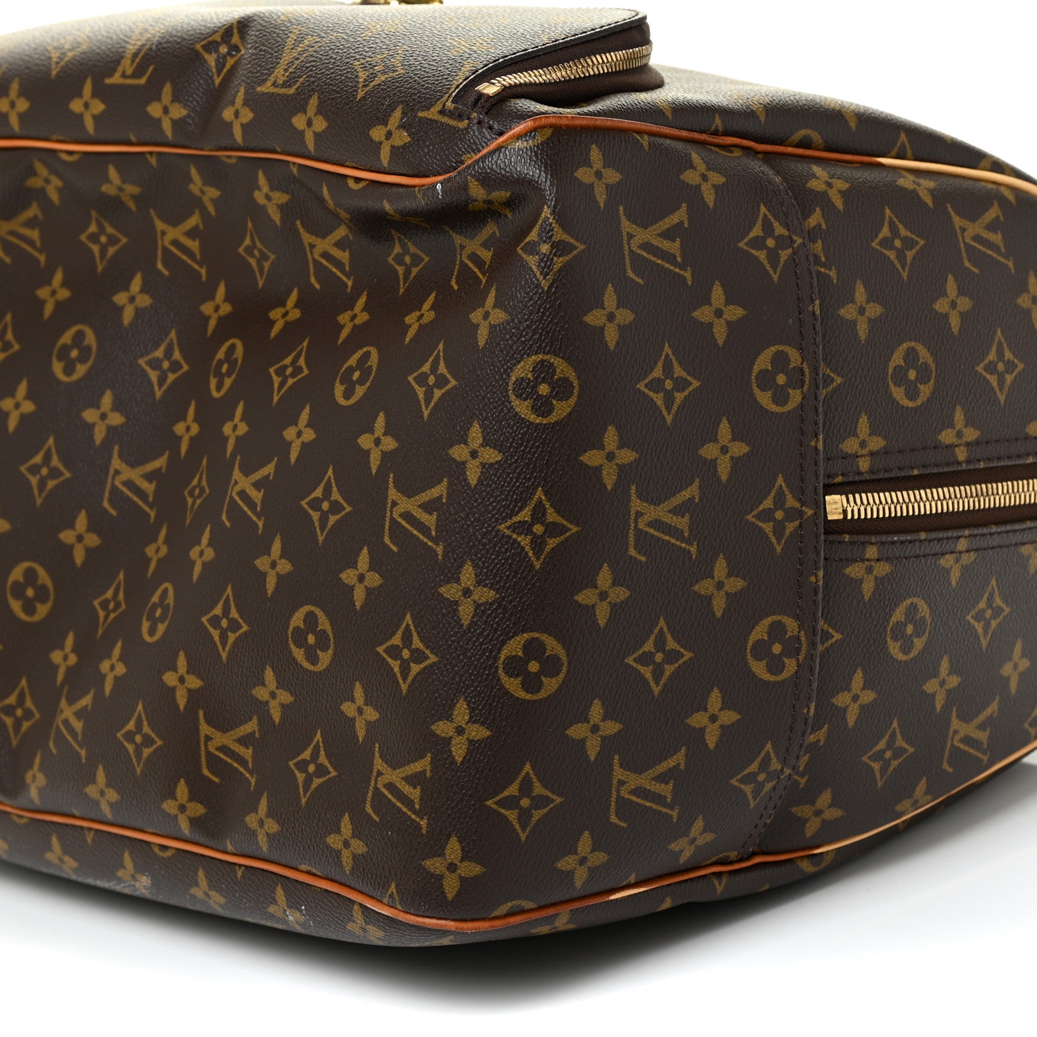 Louis Vuitton Monogram Evasion Sports Bag 9 of 19