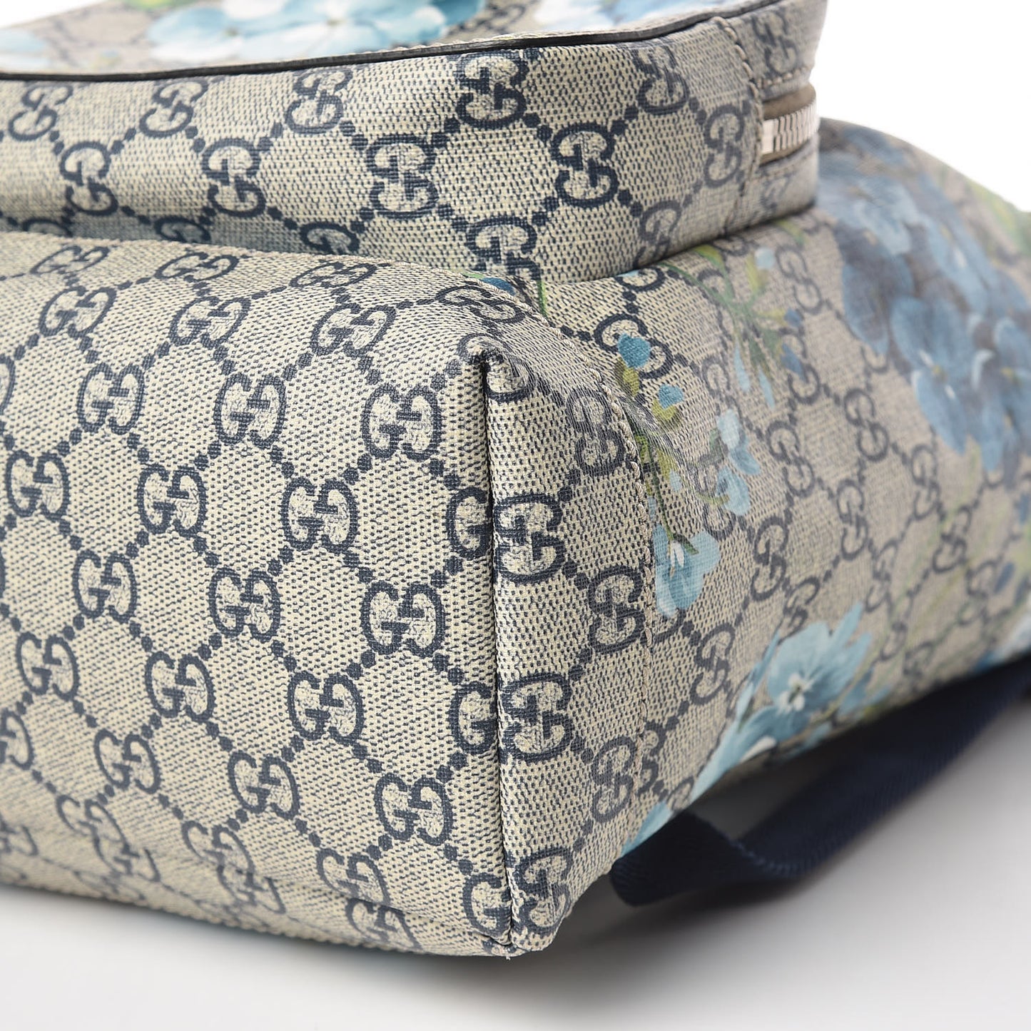 GG Supreme Monogram Blooms Small Single Buckle Backpack Beige Blue Navy