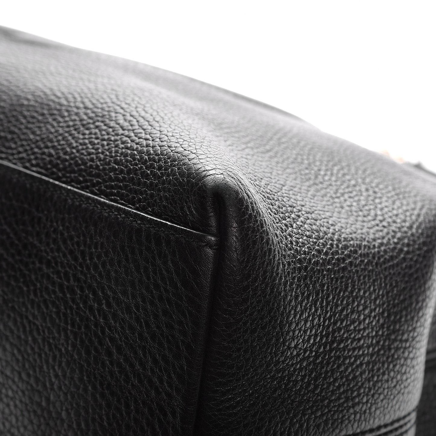 Pebbled Calfskin Medium Soho Chain Shoulder Bag Black