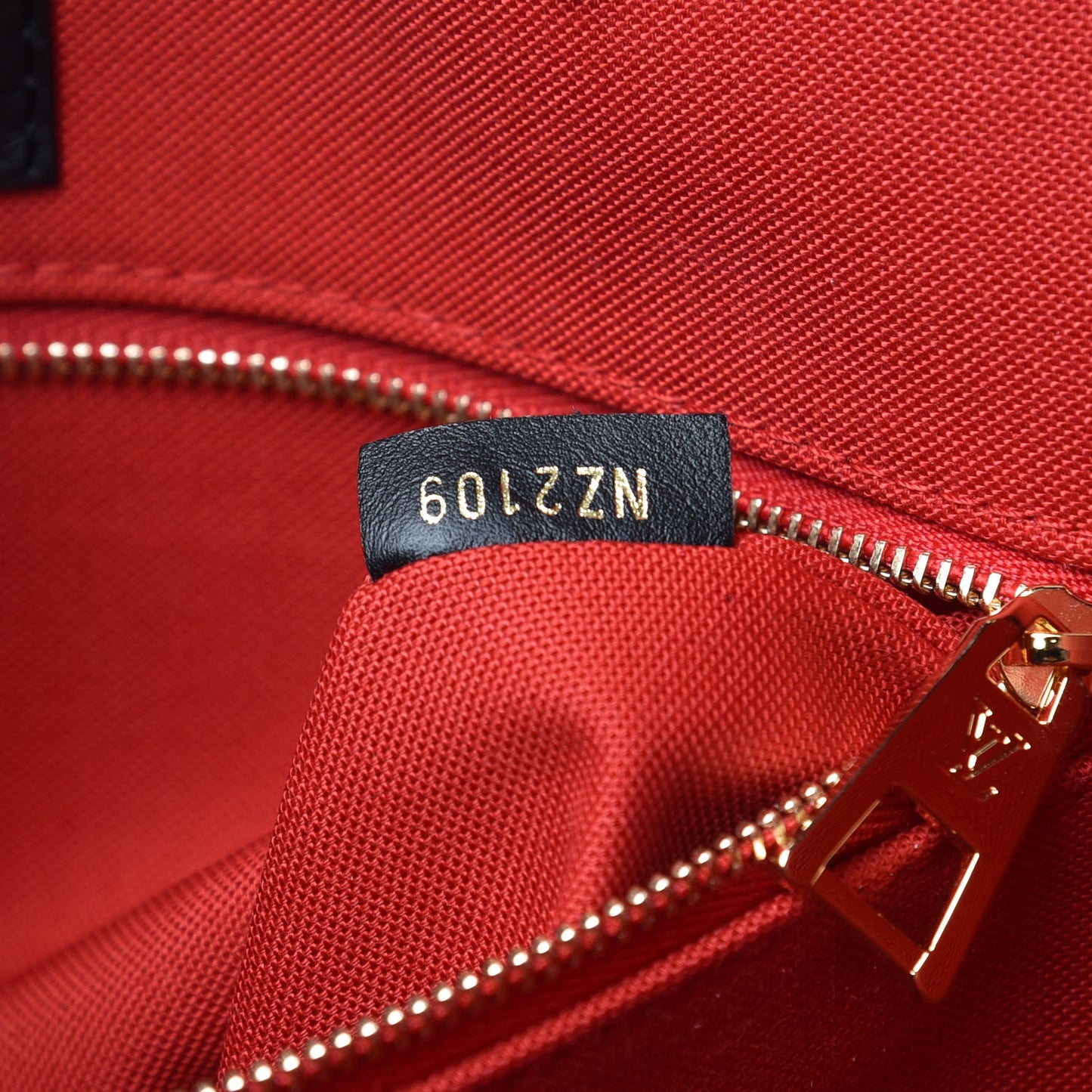Reverse Monogram Giant Onthego GM