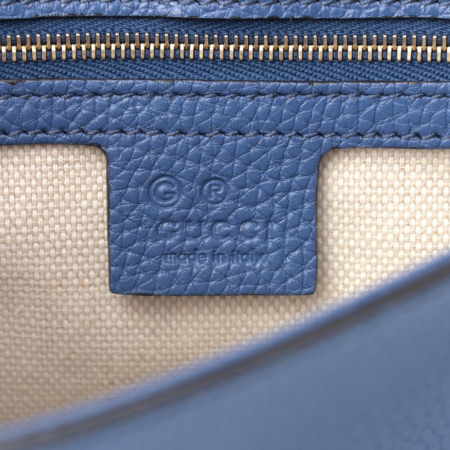 Gucci Pebbled Calfskin Medium Soho Flap Crossbody Caspian 6 of 9