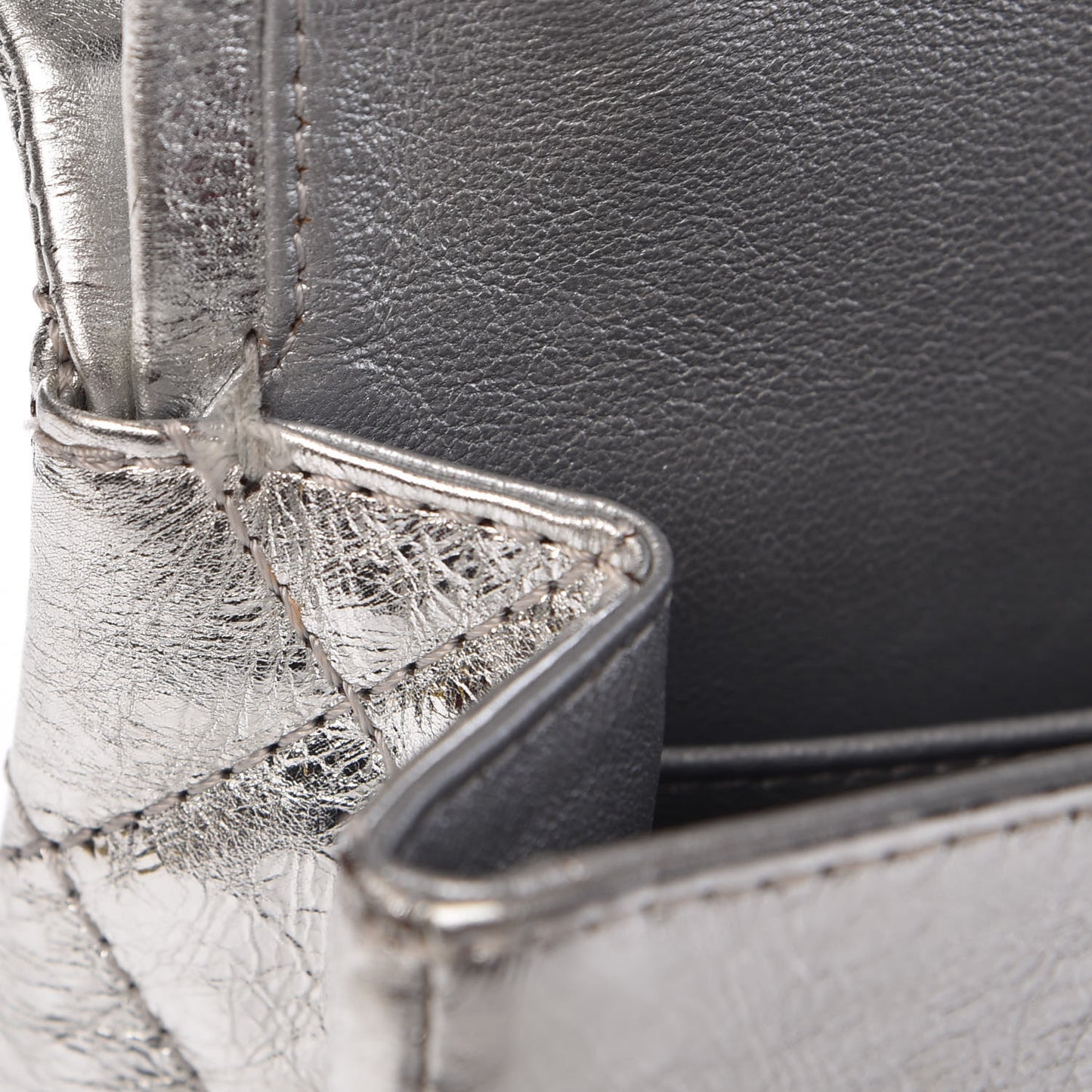 Metallic Aged Calfskin Quilted 2.55 Reissue 226 Flap Silver