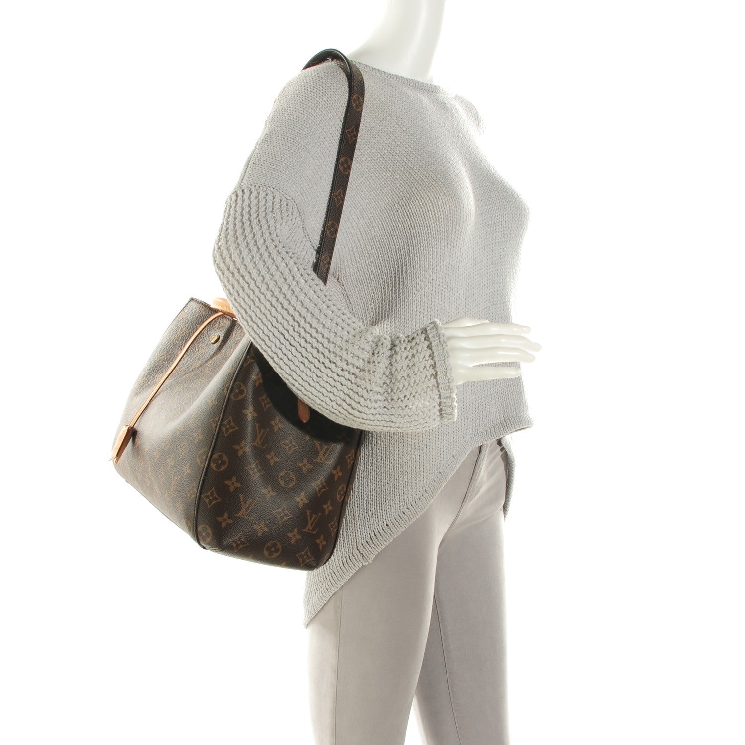 Louis Vuitton Monogram Montaigne GM 2 of 8