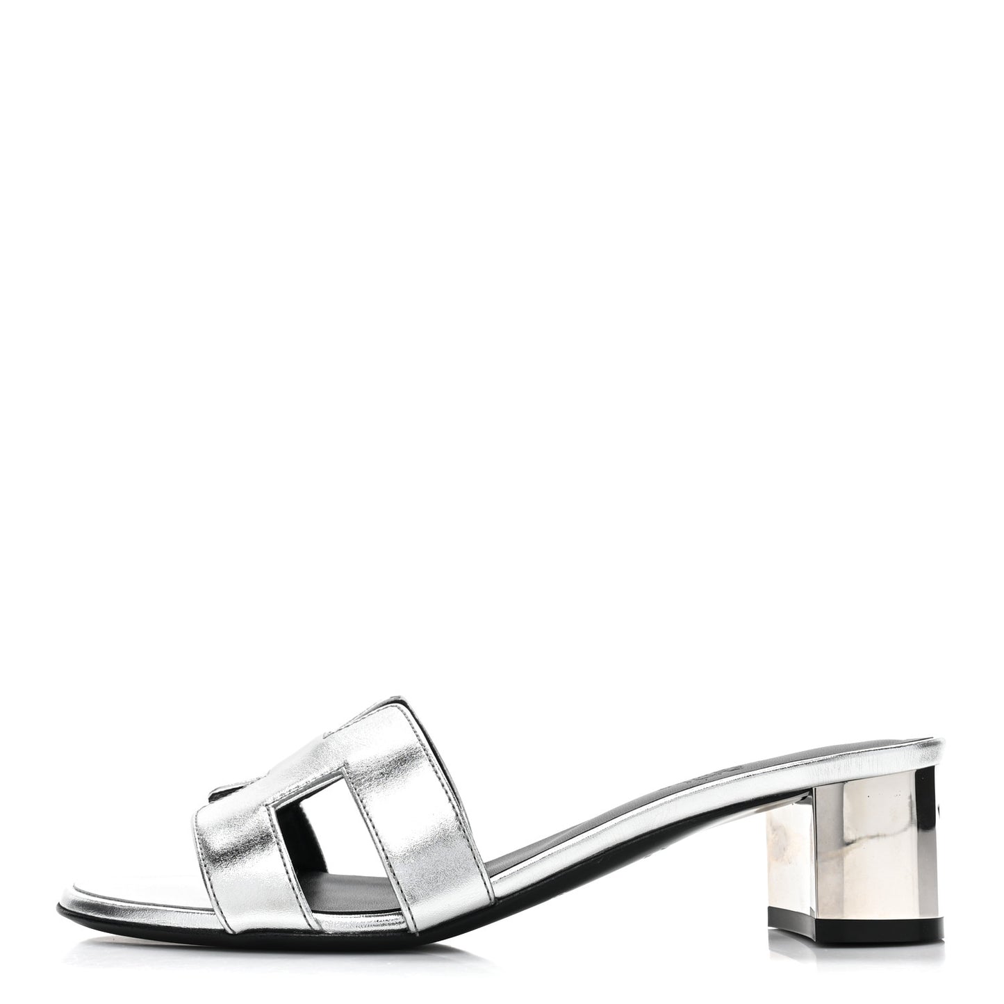 Metallic Nappa Oasis Sandals 37.5 Gris Argente
