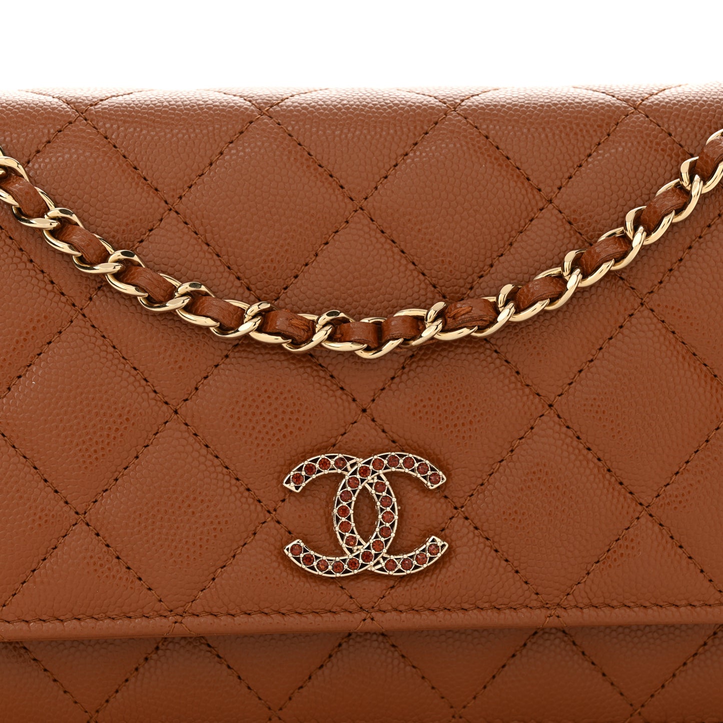 Shiny Caviar Quilted Strass Wallet On Chain WOC Light Brown