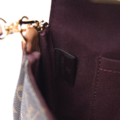 Louis Vuitton Monogram Favorite PM 7 of 12