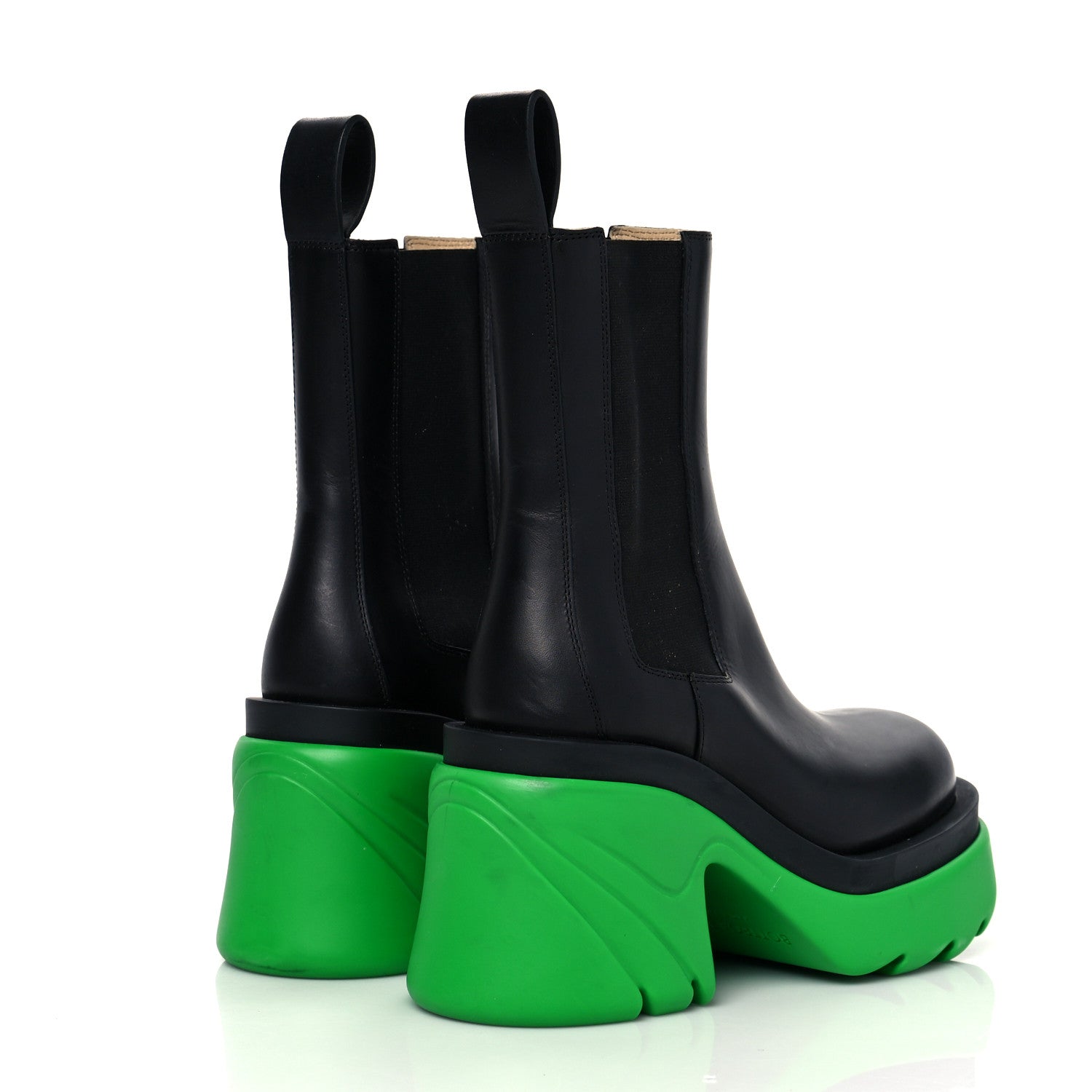 Bottega Veneta Calfskin The Flash Chelsea Boots 35.5 Black Grass 4 of 11