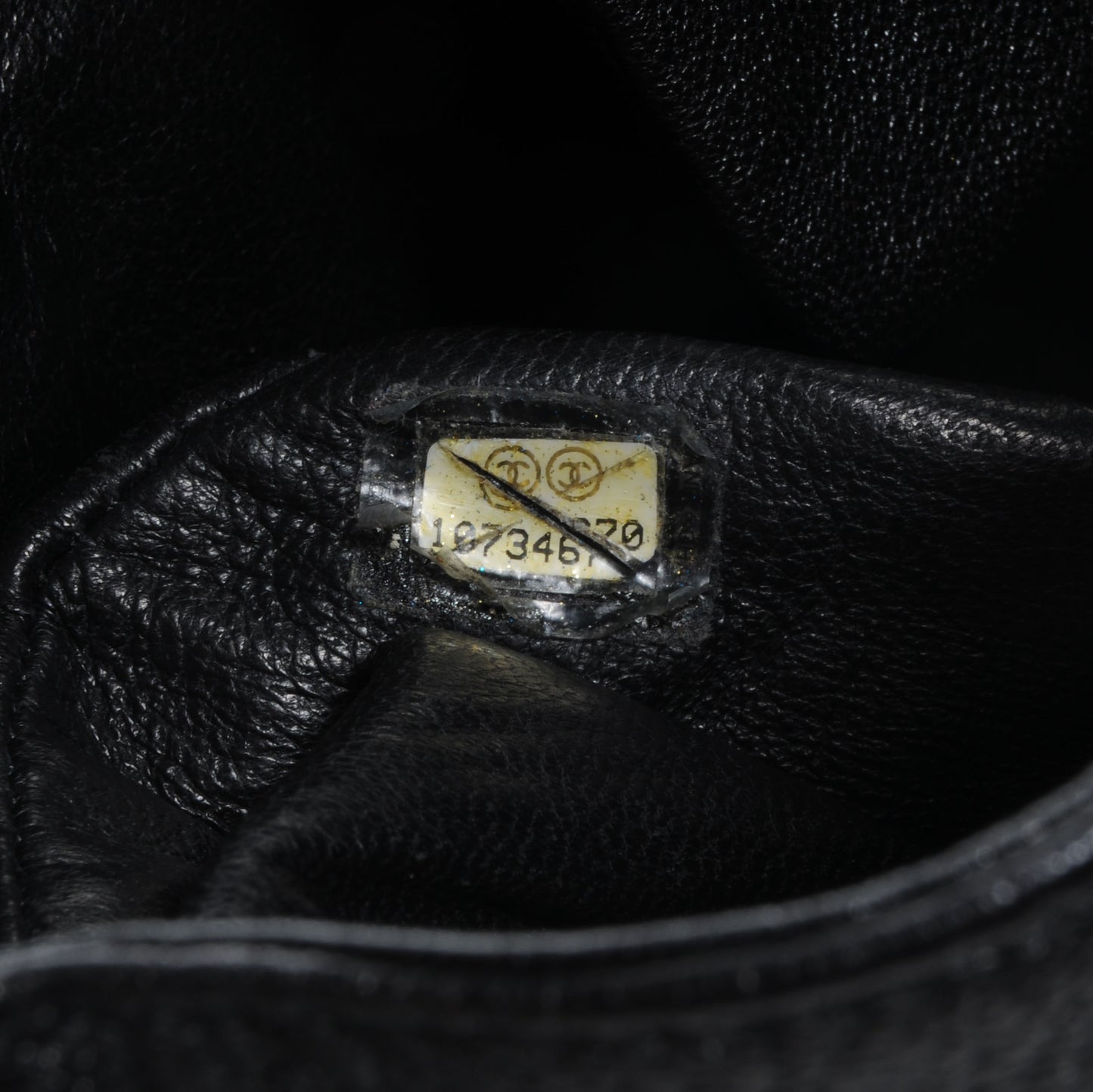 Calfskin Luxe Ligne Flap Bag Black