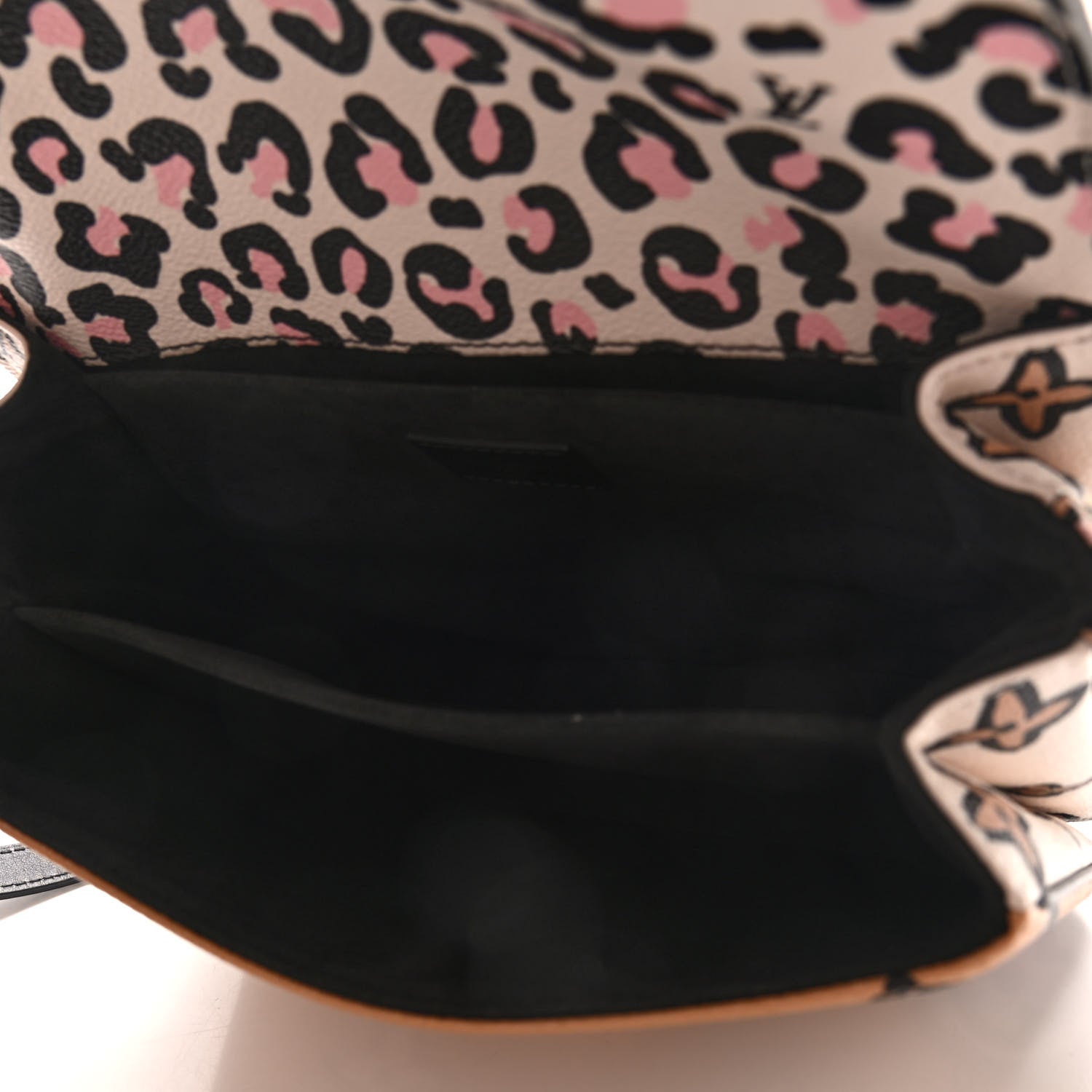 Louis Vuitton Monogram Giant Wild At Heart Pochette Metis Arizona 5 of 9