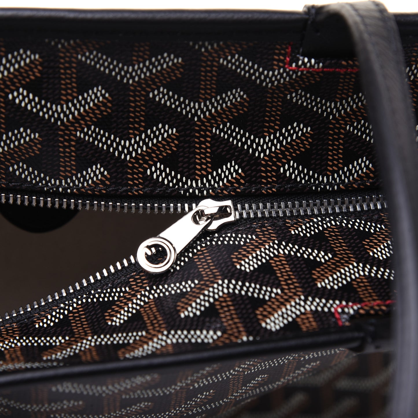 Goyardine Artois PM Black