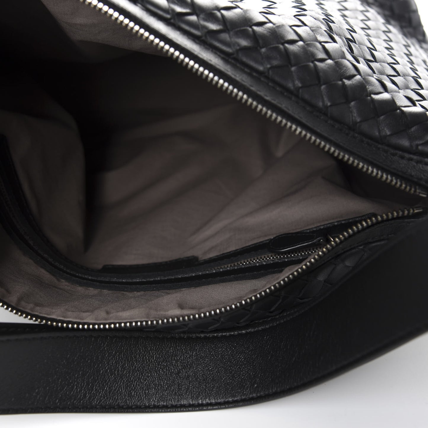 Nappa Intrecciato Hobo Black