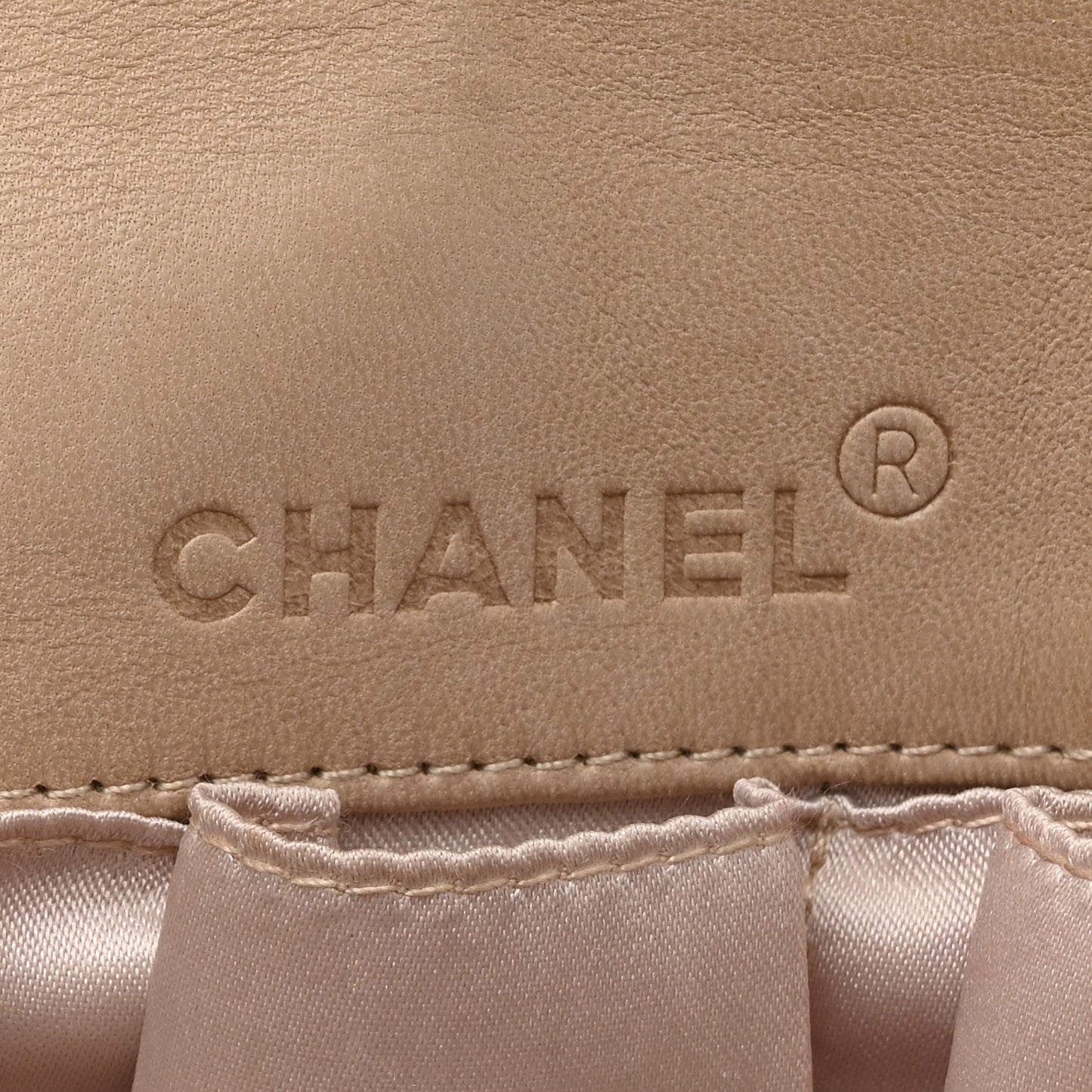 Nylon Travel East West Flap Beige