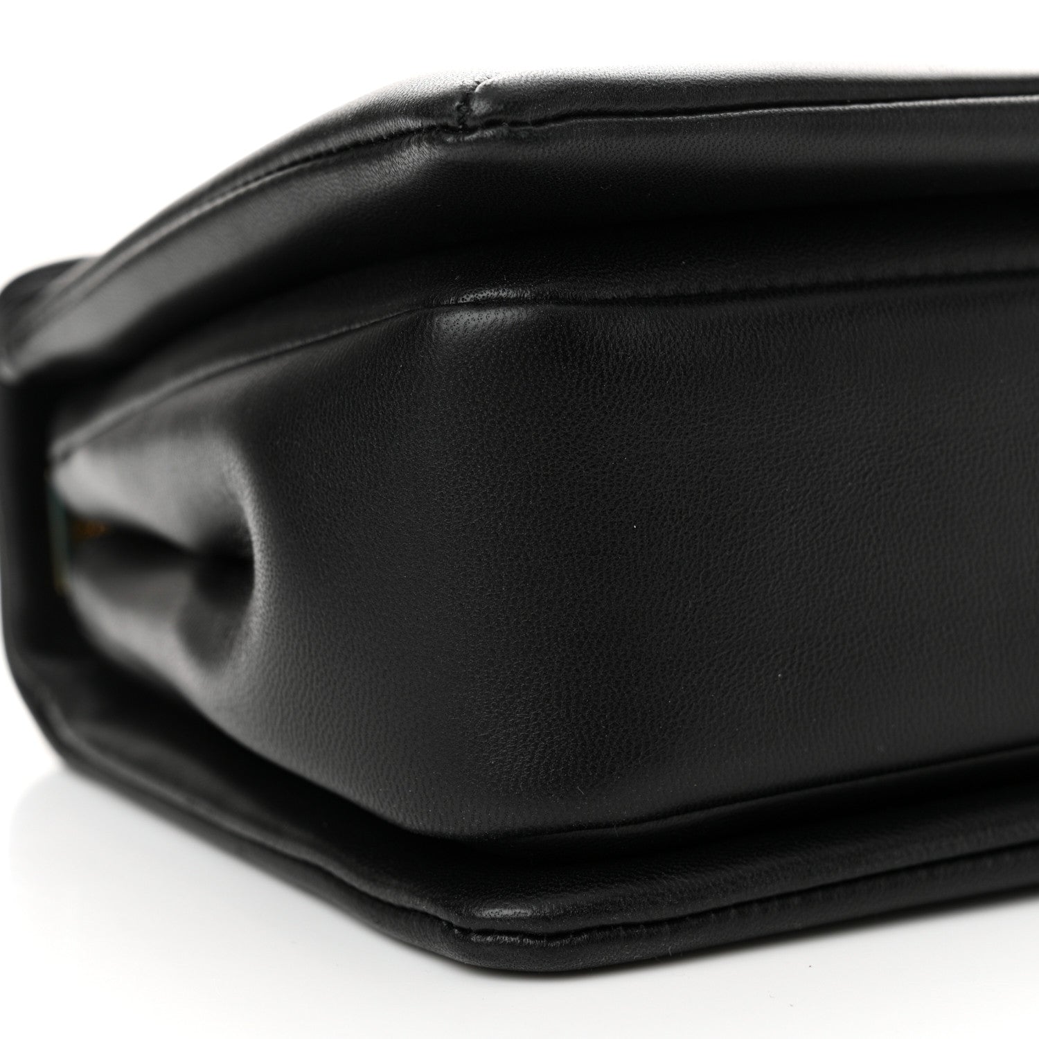 Valentino Garavani Nappa One Stud Chain Clutch Black 9 of 12