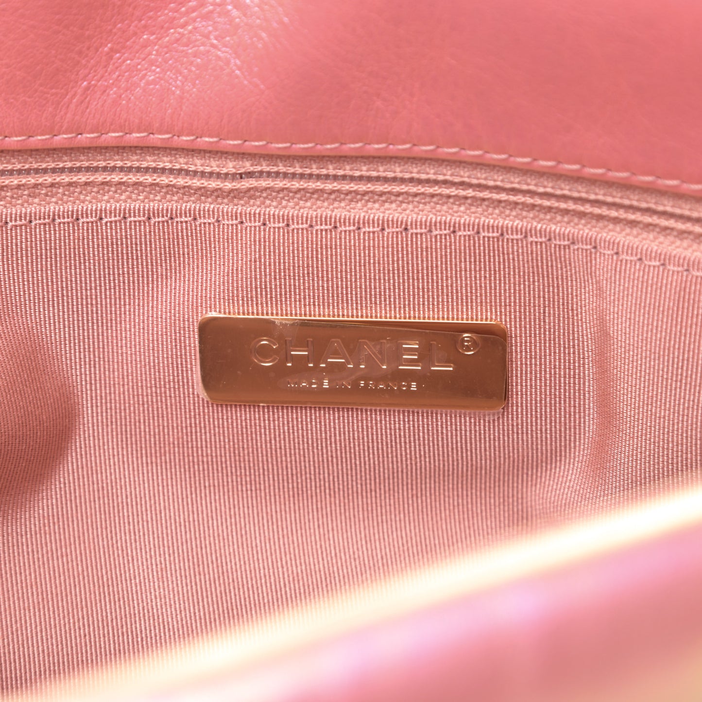 Iridescent Calfskin Quilted Large Chanel 19 Flap Pink