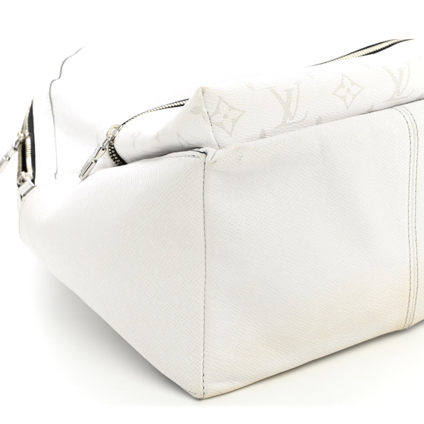Taiga Monogram Discovery Backpack PM White