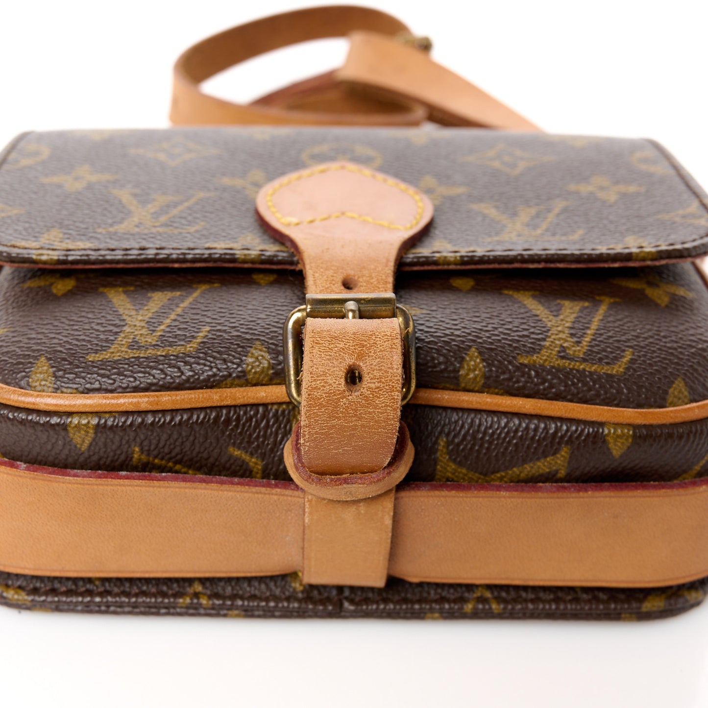 Monogram Cartouchiere 17