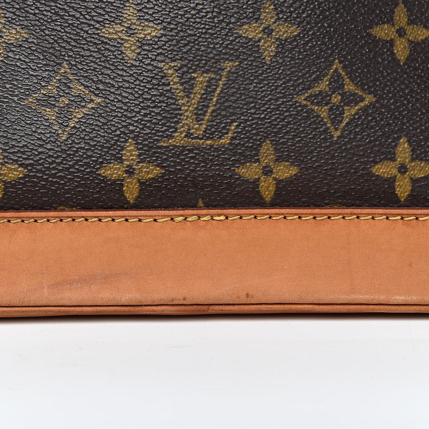 Monogram Alma PM