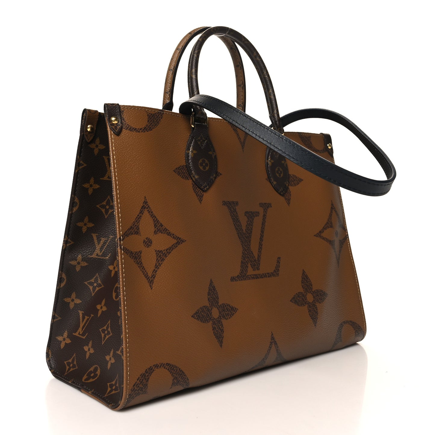 Reverse Monogram Giant Onthego MM