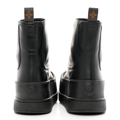 Louis Vuitton Calfskin Polar Flat Ankle Boots 39 Black 12 of 12