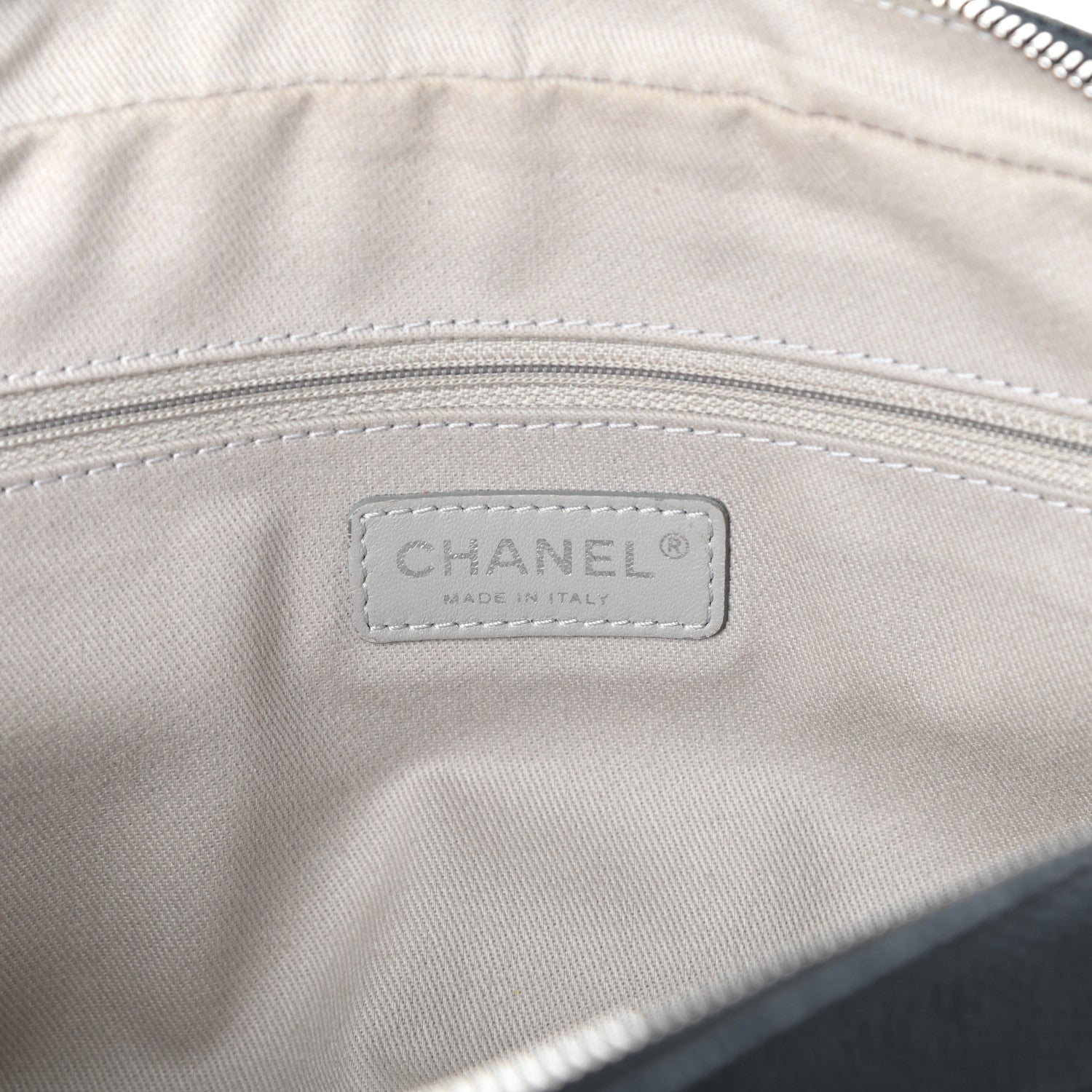 Chanel Caviar Quilted Jumbo Easy Flap Black 6 of 10