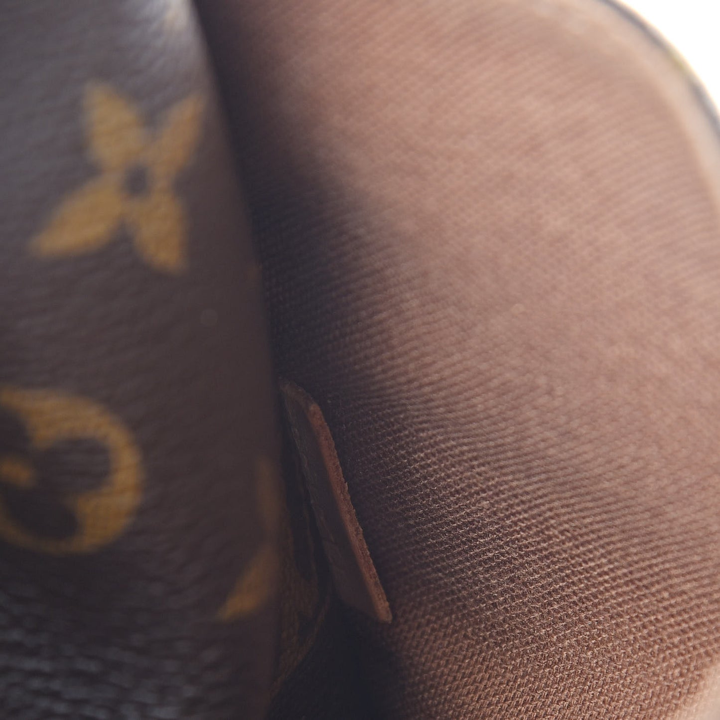 Monogram Totally PM