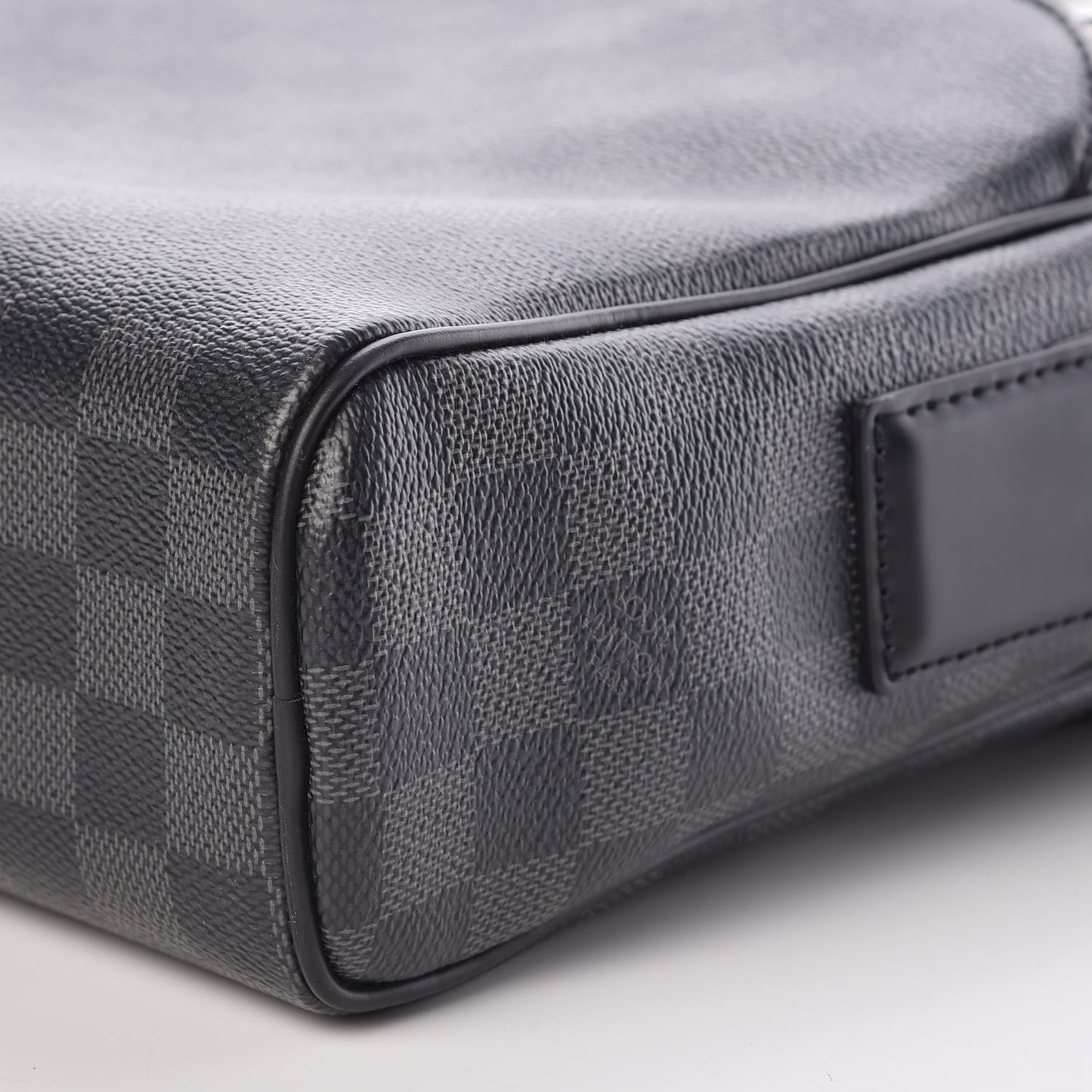 Damier Graphite Dayton Reporter MM
