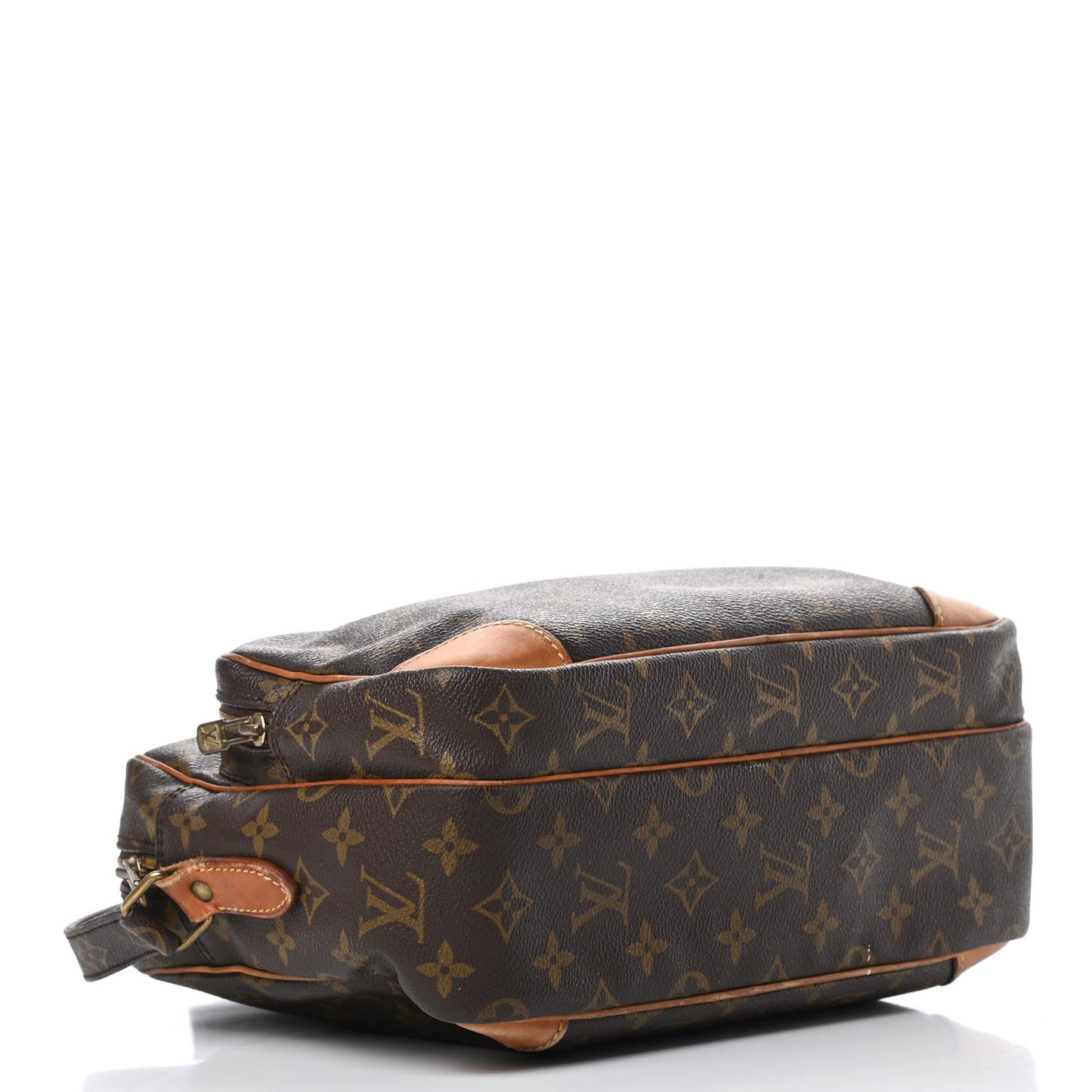 Monogram Nil 28