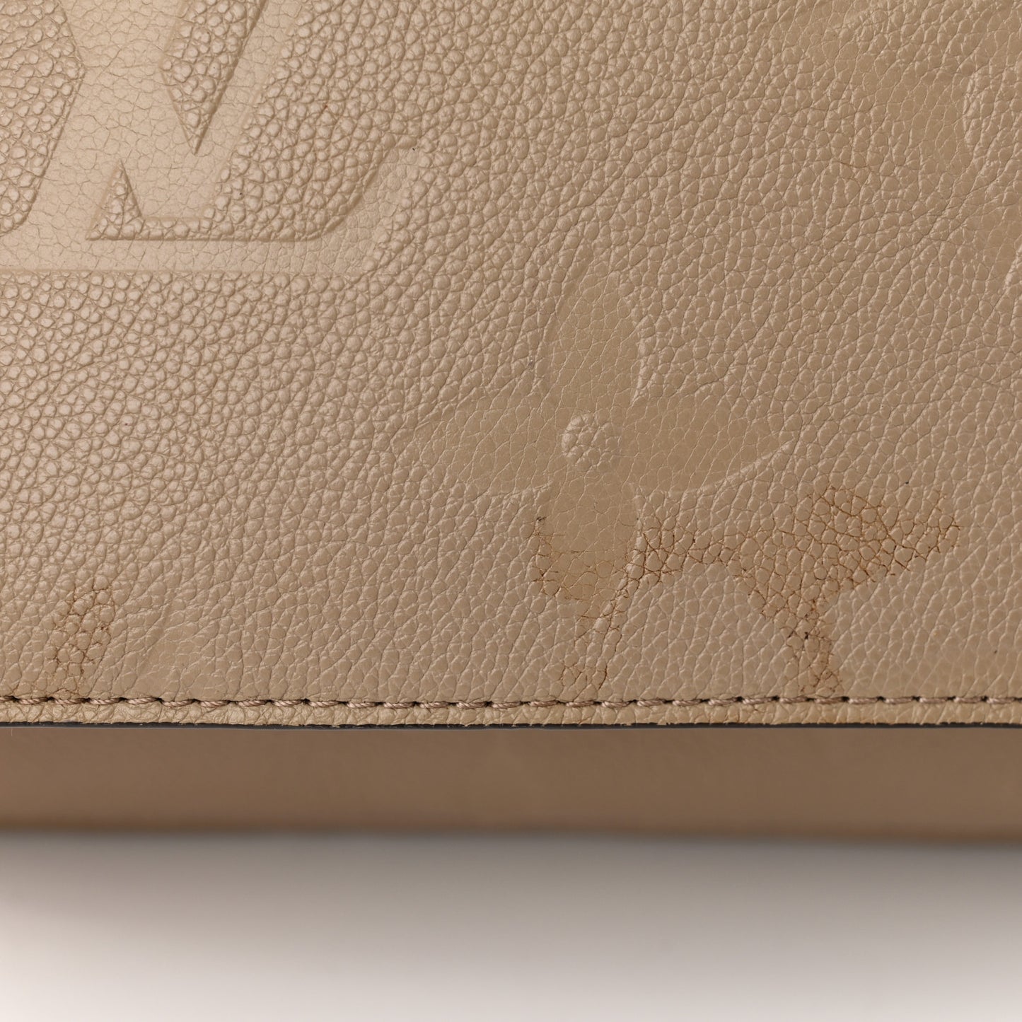 Empreinte Monogram Giant Neverfull MM Tourterelle