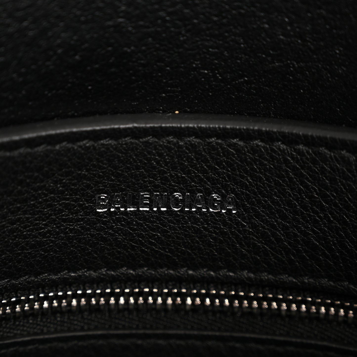 Smooth Calfskin Logo XXS Everyday Tote Dark Red White