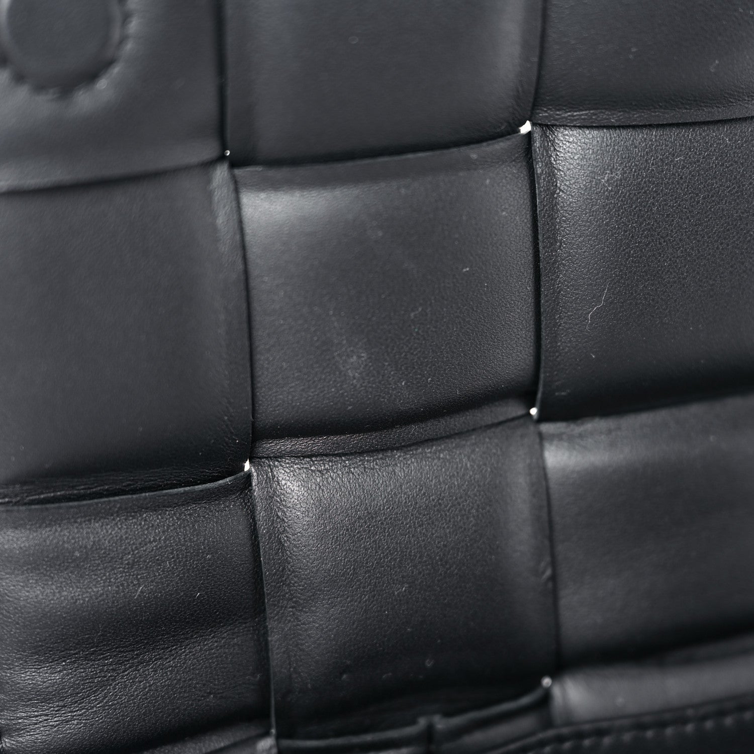 Bottega Veneta Nappa Maxi Intrecciato Padded The Belt Cassette Bag Black 10 of 11