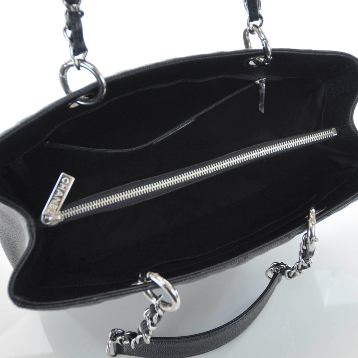 Caviar Grand Shopping Tote GST Black