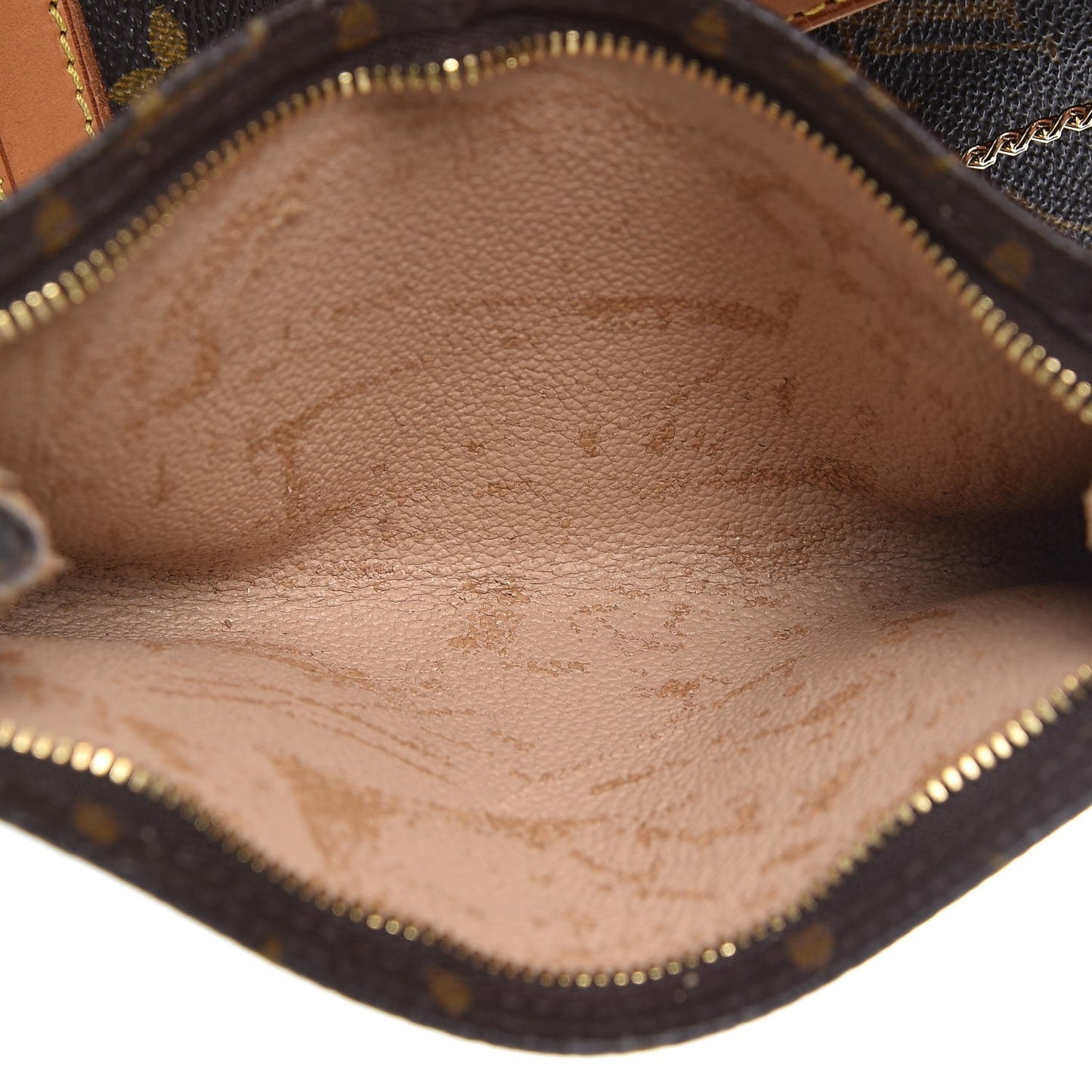 Monogram Petit Bucket 23