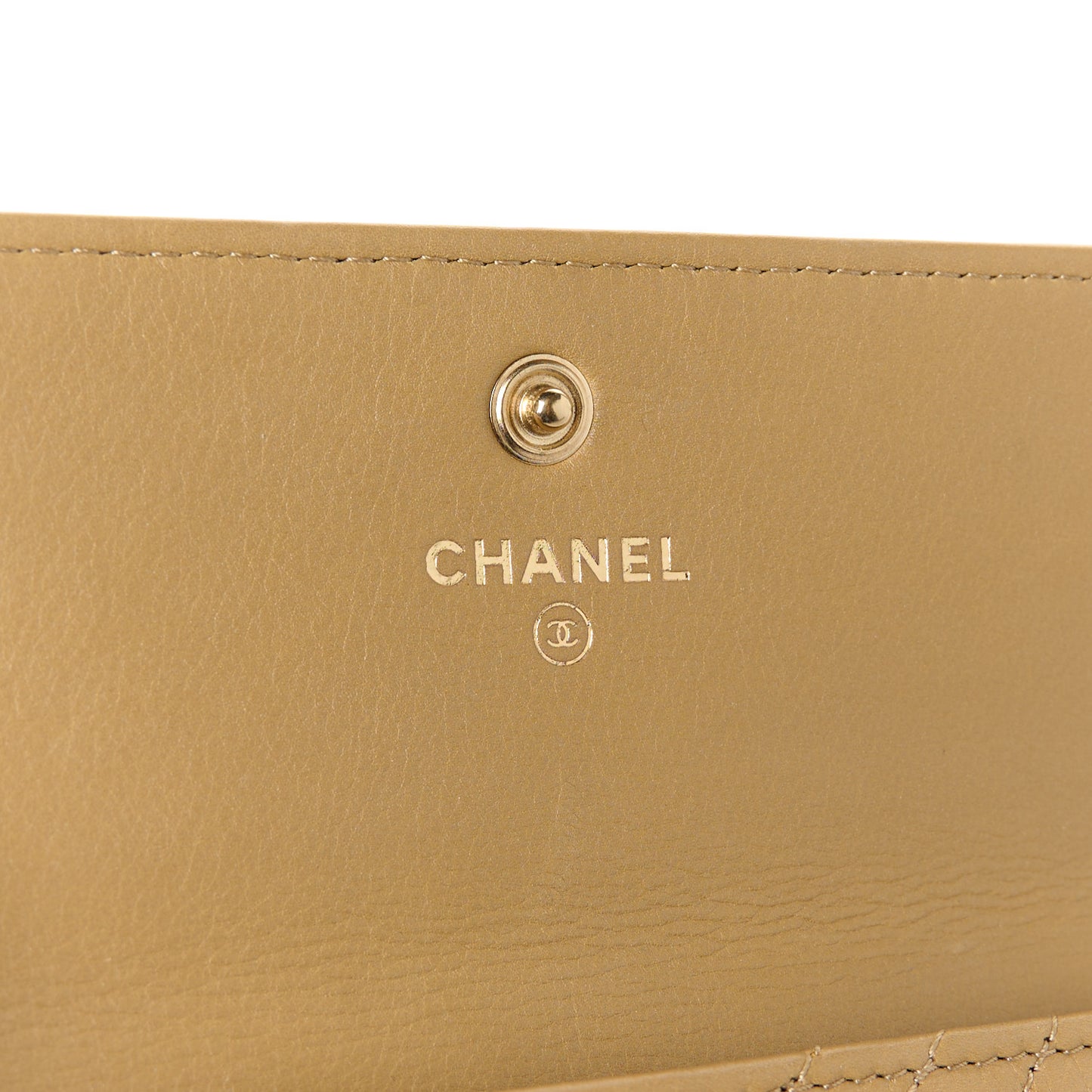 Aged Calfskin Chevron Quilted Flap Card Holder Beige
