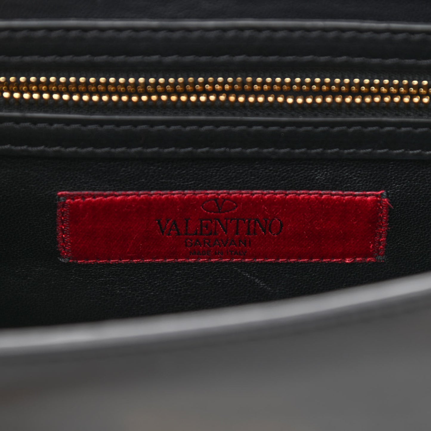 Vitello Multichain Shoulder Bag Black