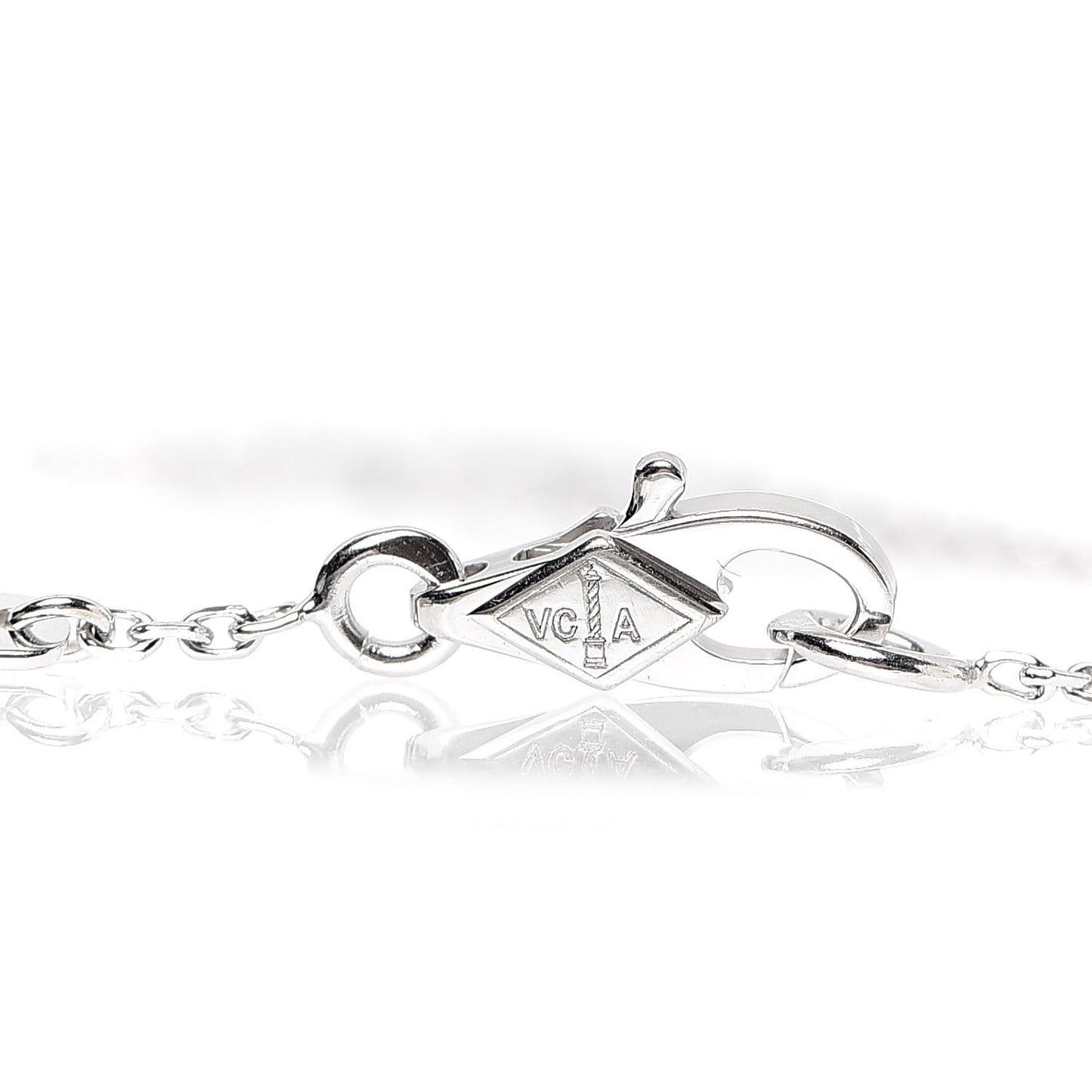 18K White Gold Diamond Sweet Alhambra Bracelet