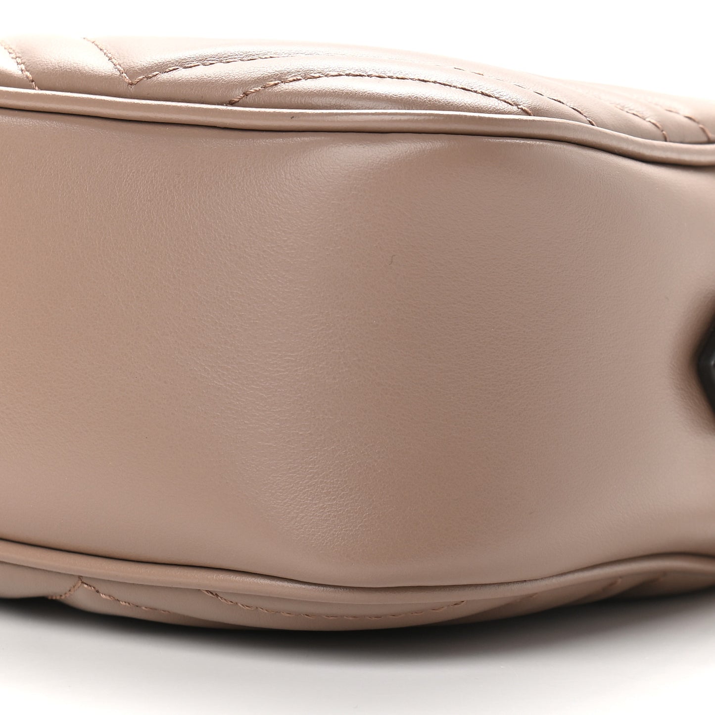 Calfskin Matelasse Small GG Marmont Chain Shoulder Bag Porcelain Rose