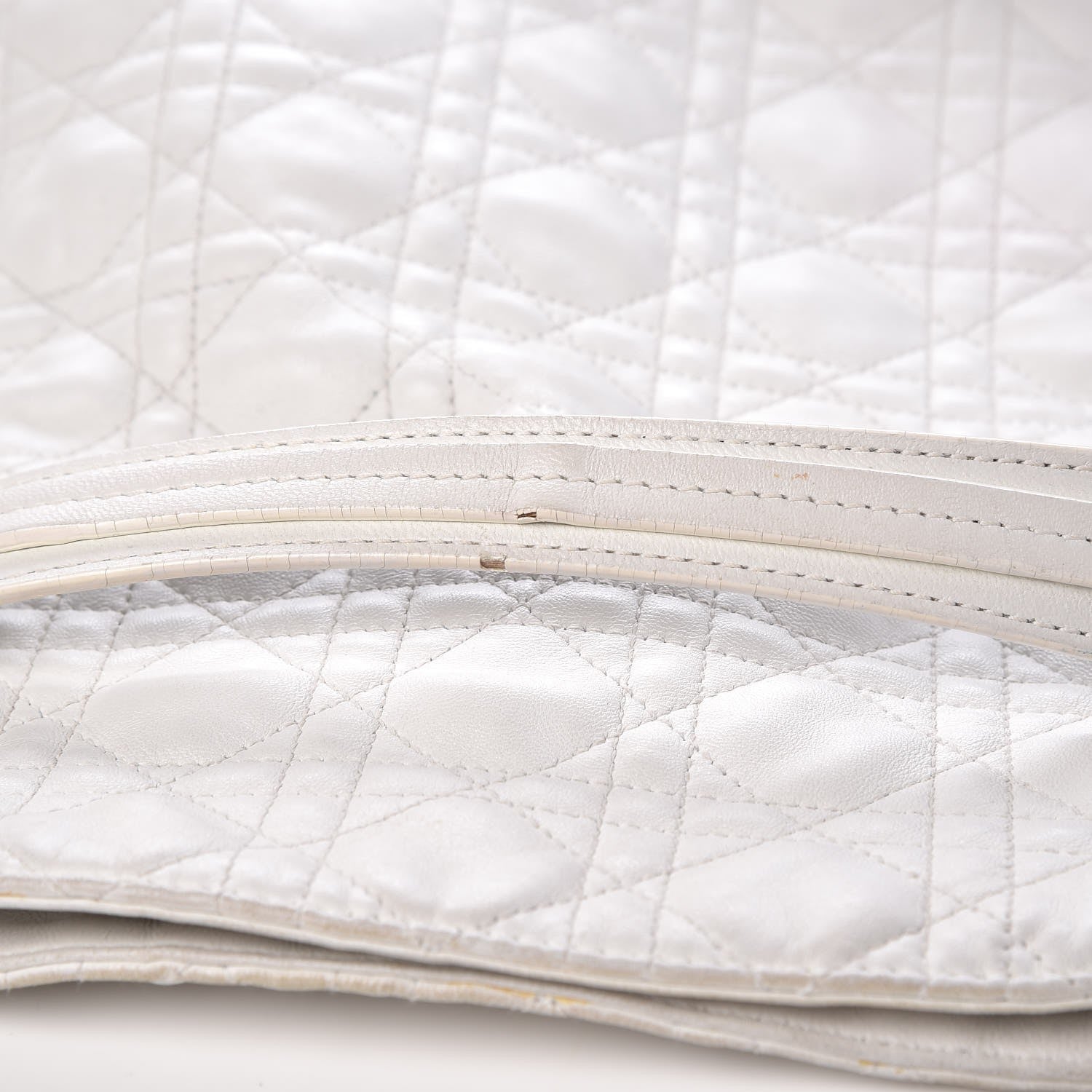 Christian Dior Lambskin Cannage Large Dior Soft Hobo White 8 of 11