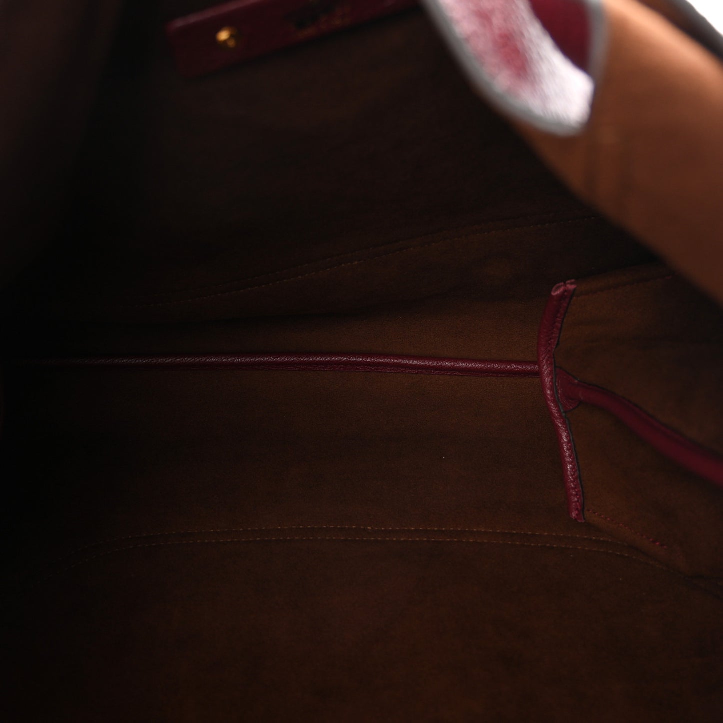 Grained Calfskin Softbit Maxi Shoulder Bag Rosso