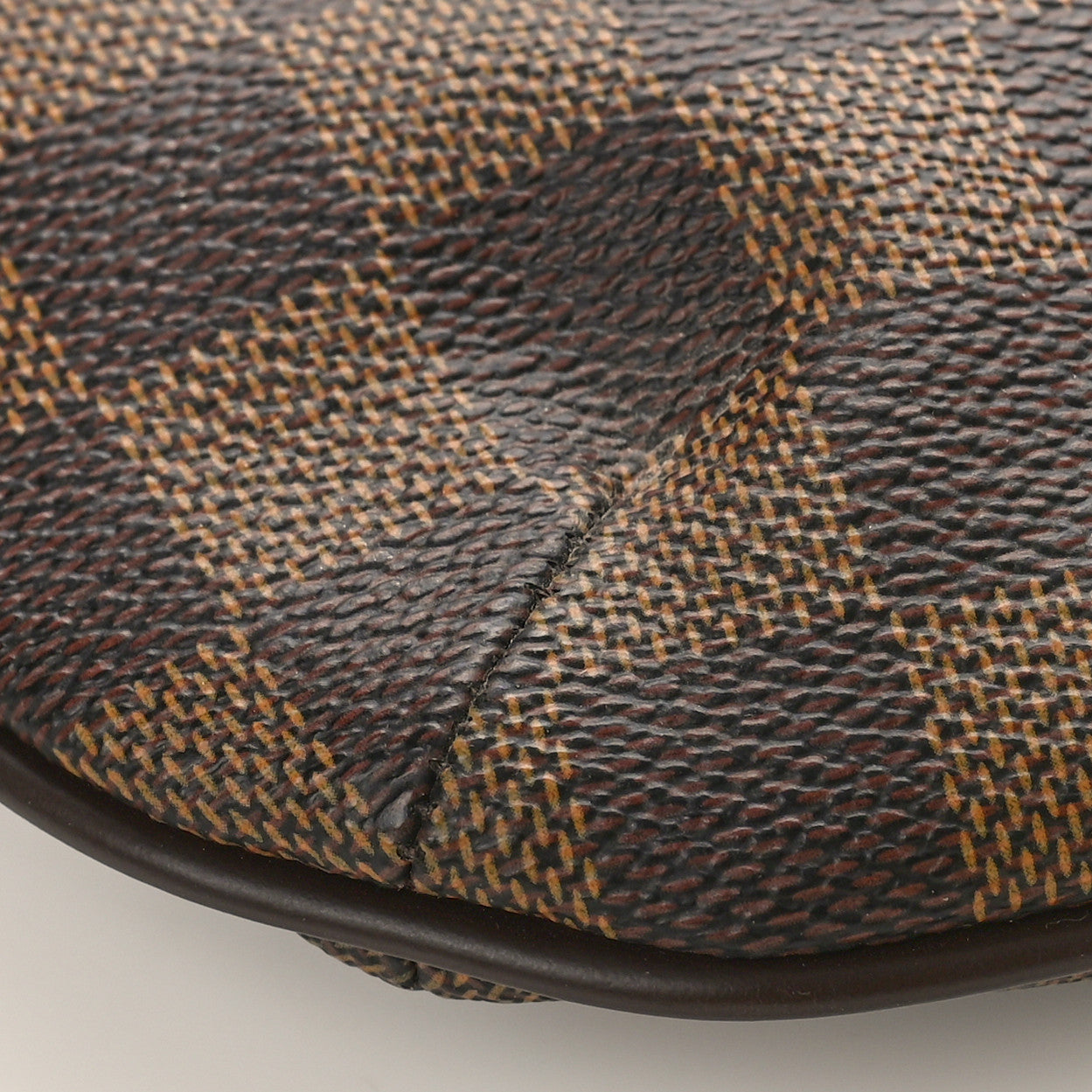 Damier Ebene Manosque GM Pochette