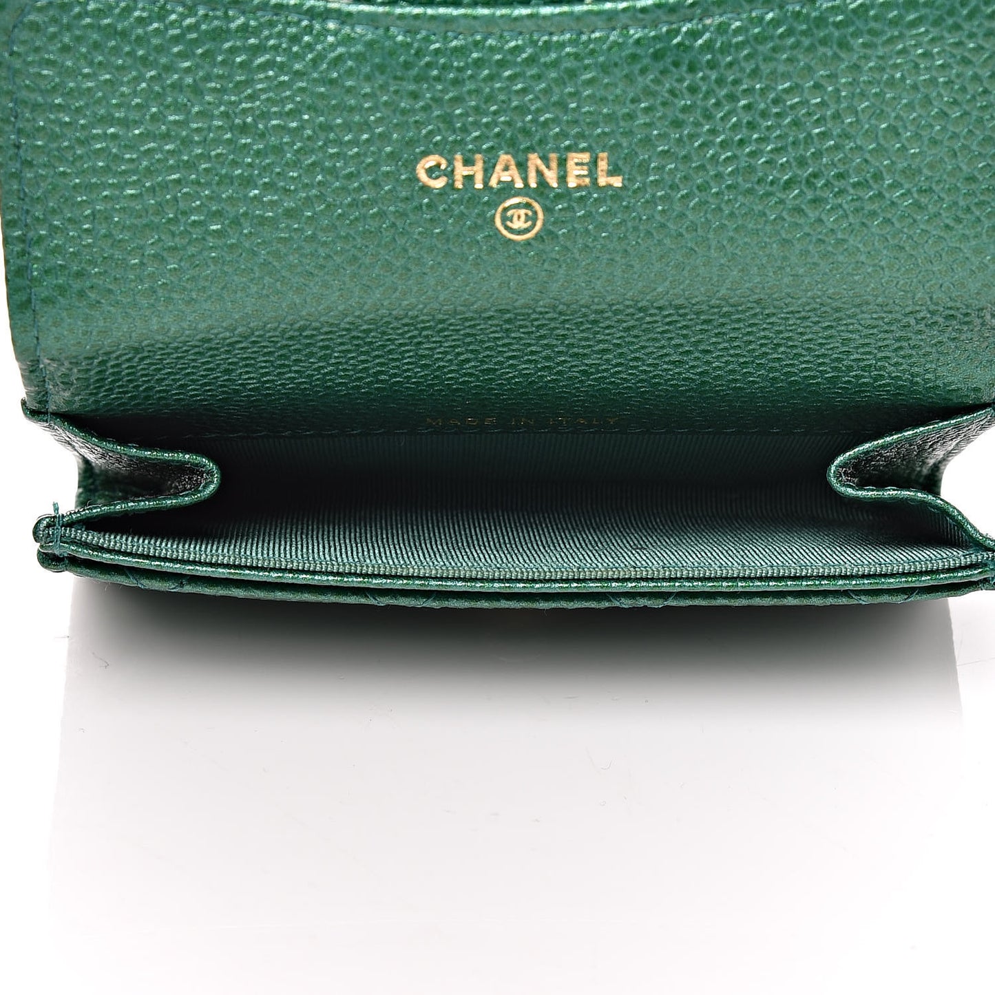 Metallic Caviar Quilted Card Holder Green