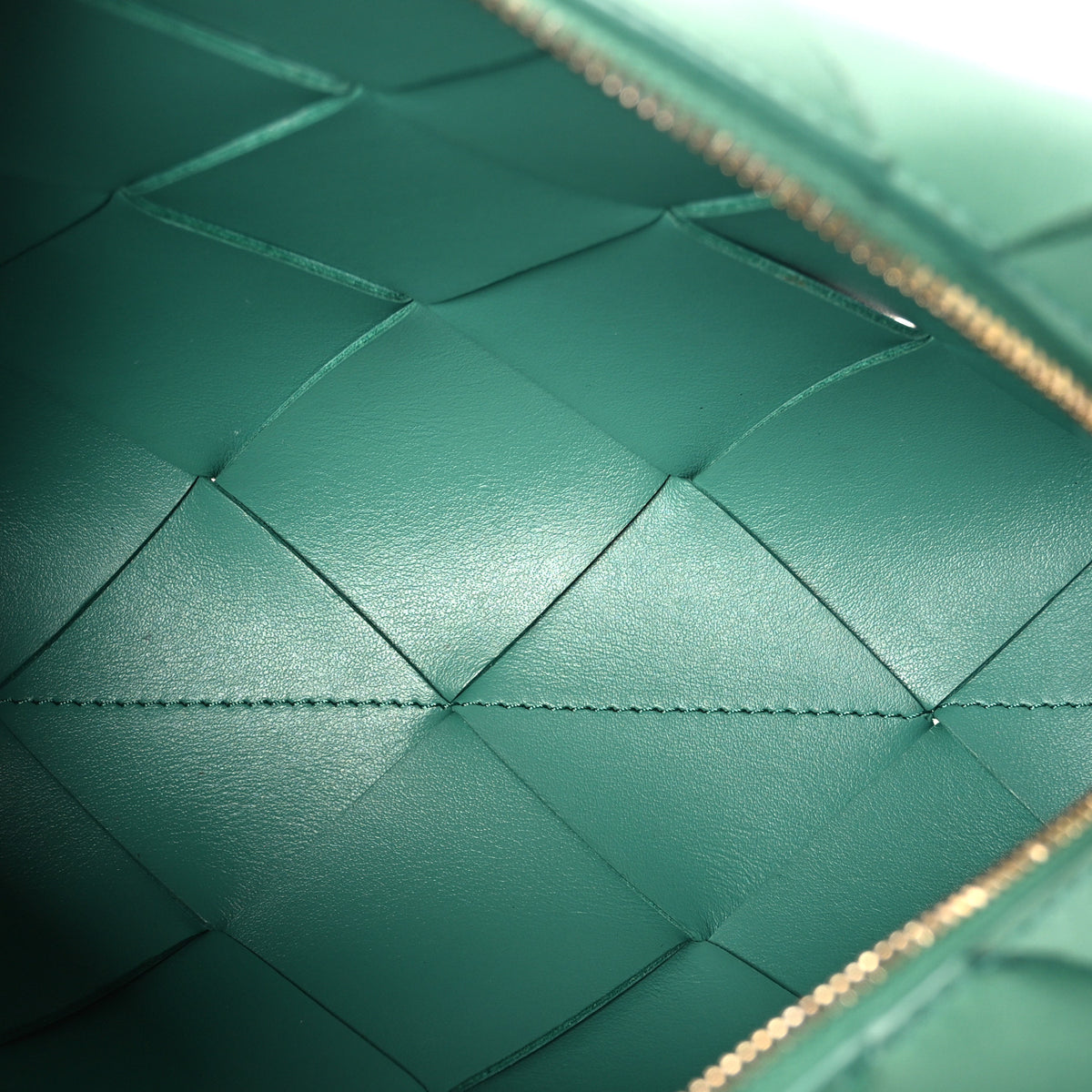 Lambskin Maxi Intrecciato Small Cassette Camera Bag Mermaid