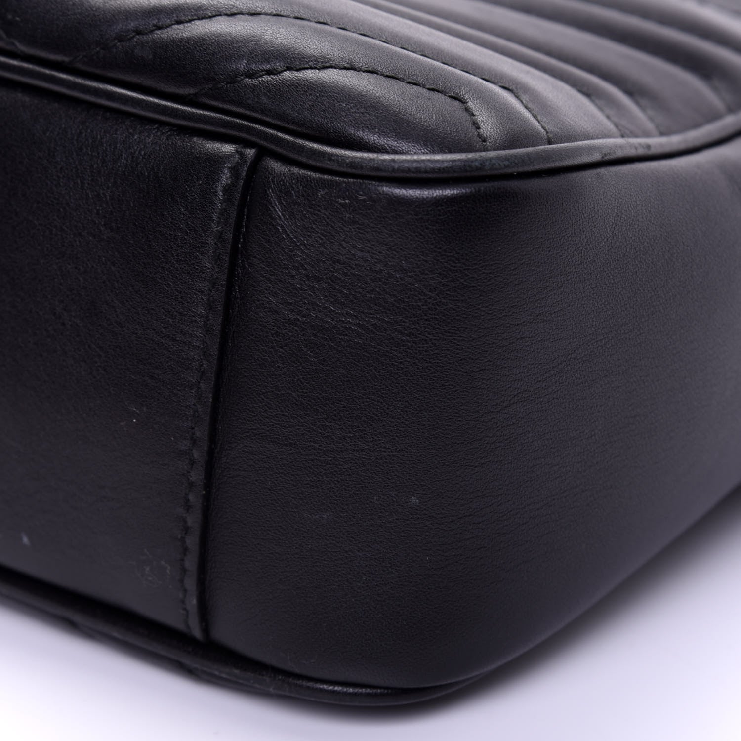 Gucci Calfskin Matelasse Medium GG Marmont Chain Shoulder Bag Black 7 of 17