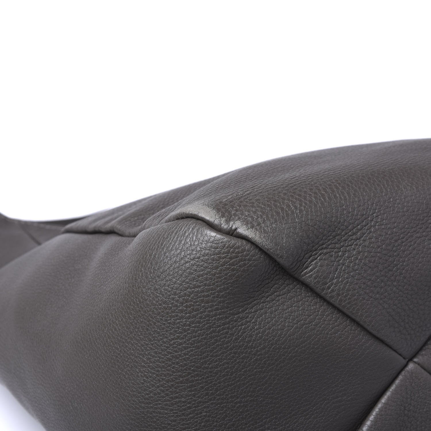 Gucci Pebbled Calfskin Shoulder Bag Grey 7 of 11