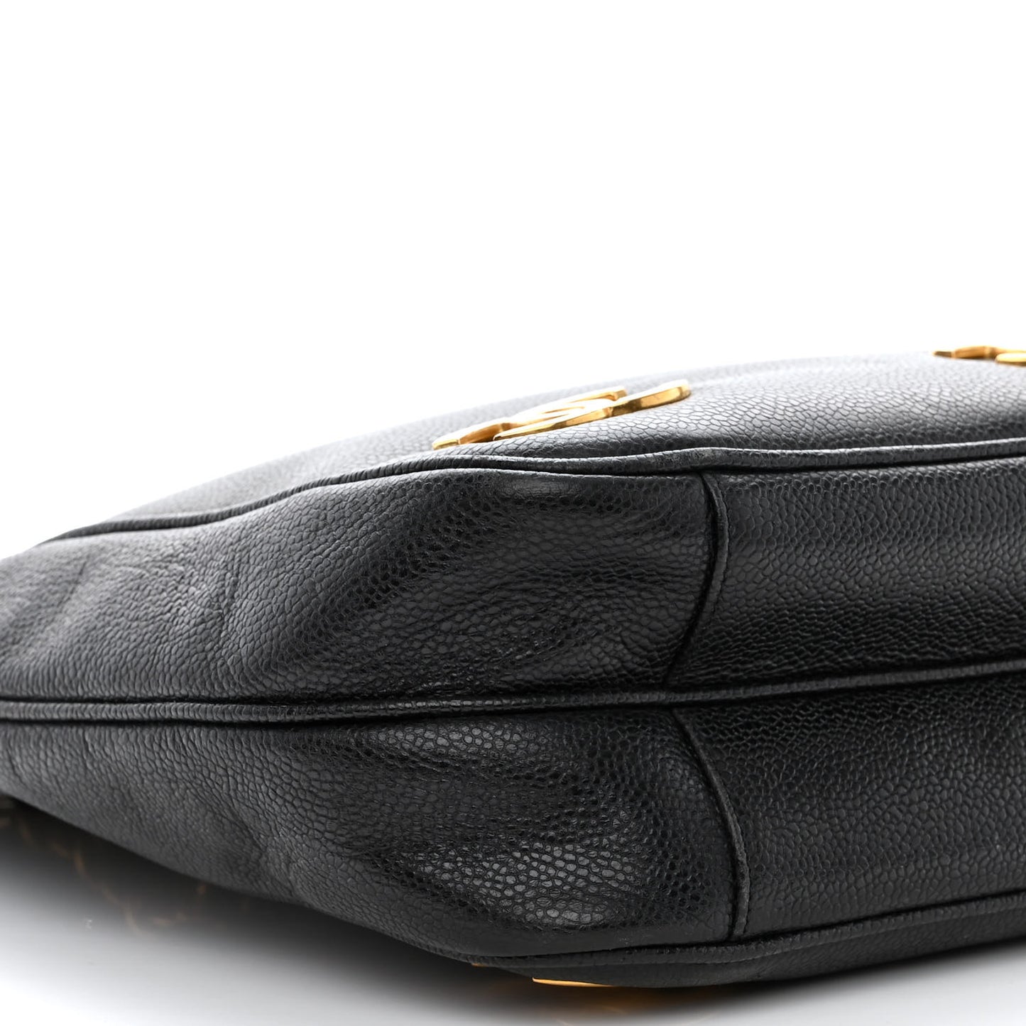 Caviar CC Shoulder Bag Black