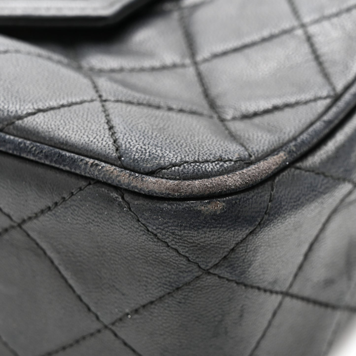 Lambskin Quilted CC Tassel Camera Case Black
