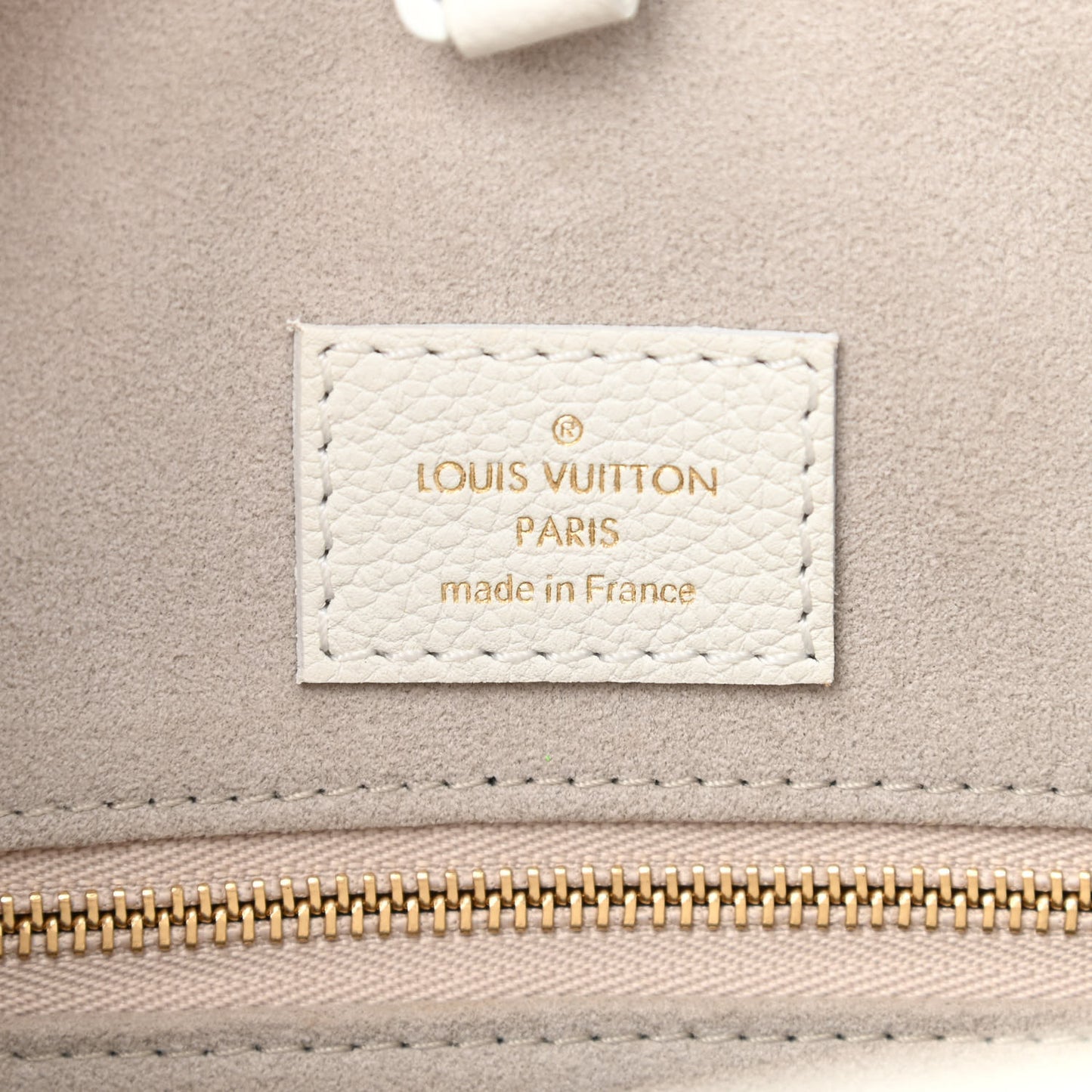 Soft Calfskin Lockme Tote PM White