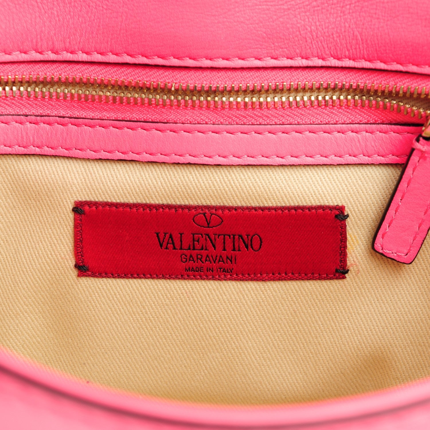 Valentino Garavani Vitello Small Glam Lock Rockstud Flap Fuxia Fluo 7 of 8