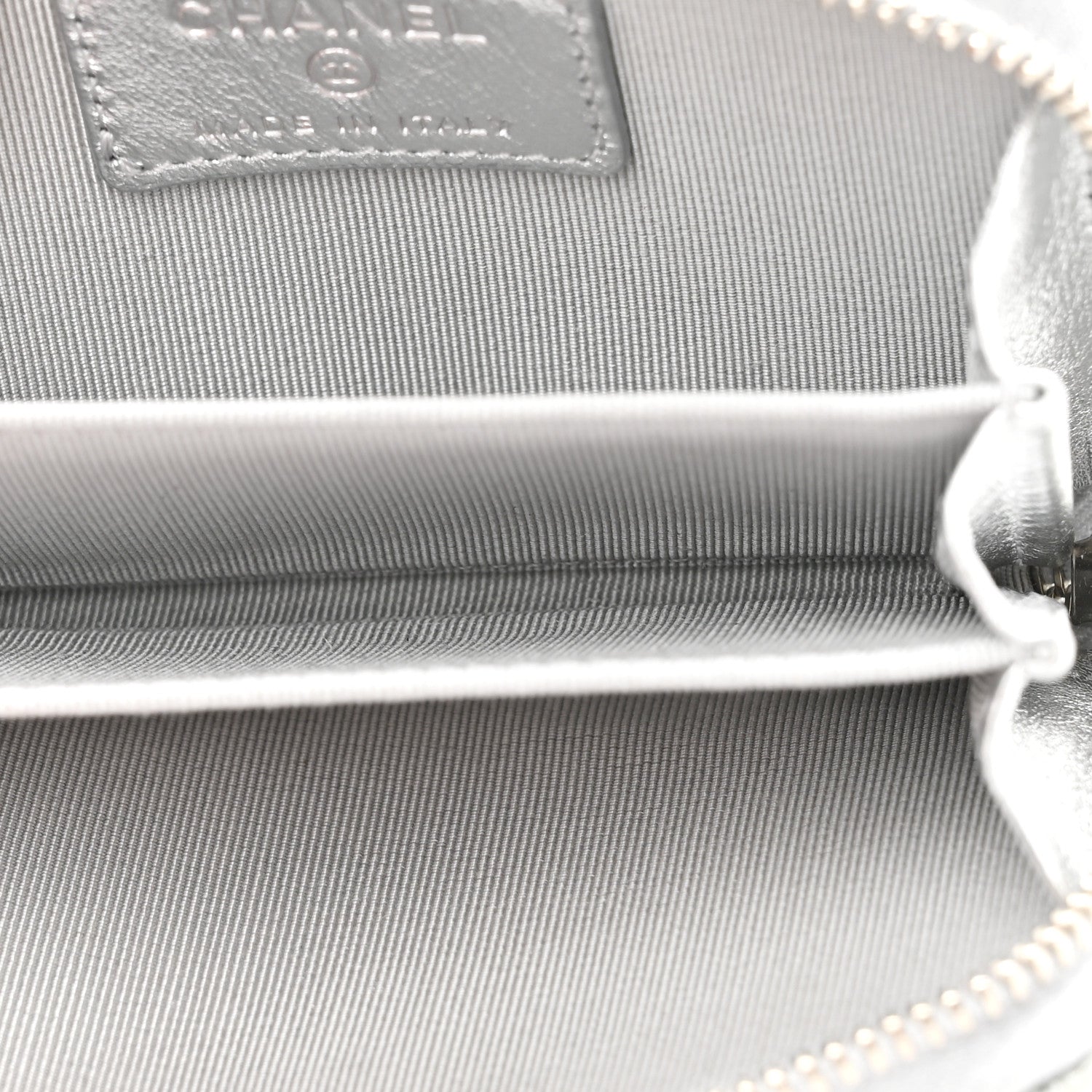 Chanel Gradient Metallic Calfskin Quilted Zip Around Coin Purse Wallet Silver Blue Yellow Purple 5 of 7