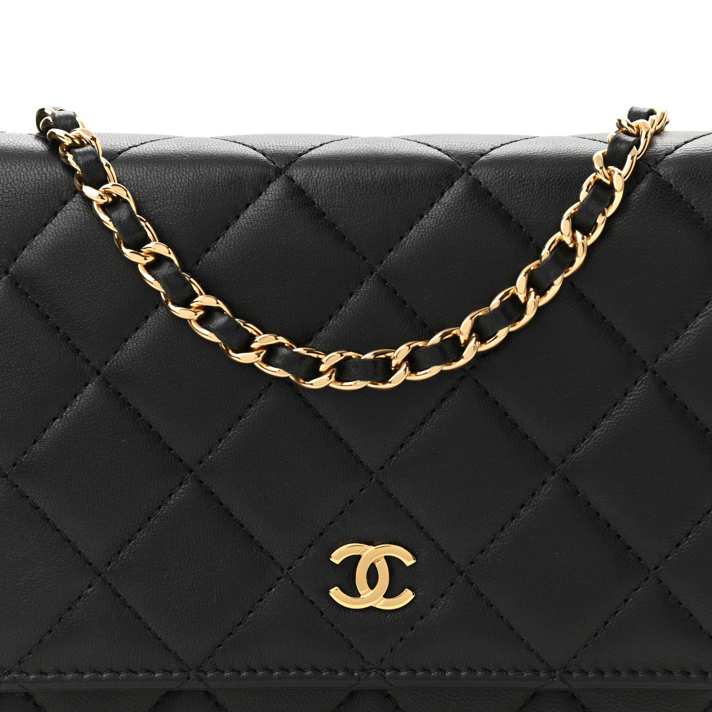 Lambskin Quilted Wallet On Chain WOC Black