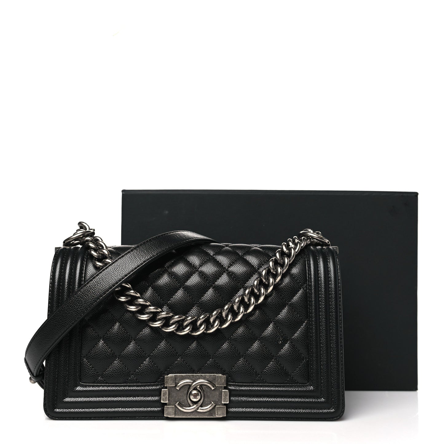 Caviar Quilted Medium Boy Flap Black